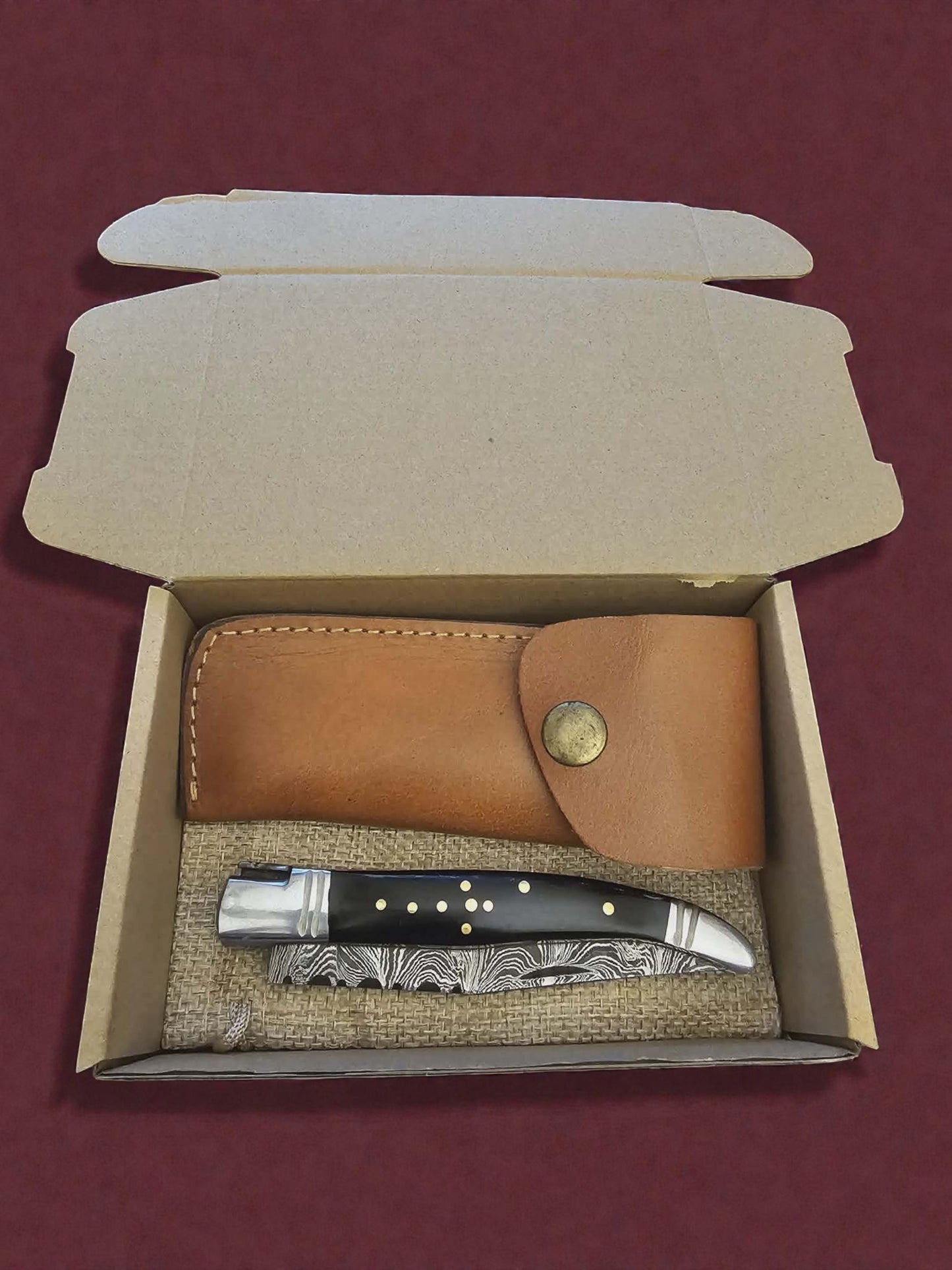 F023 - Χειροποίητο Laguiole Rustique από Δαμασκηνό Ατσάλι & Κέρατο βούβαλου