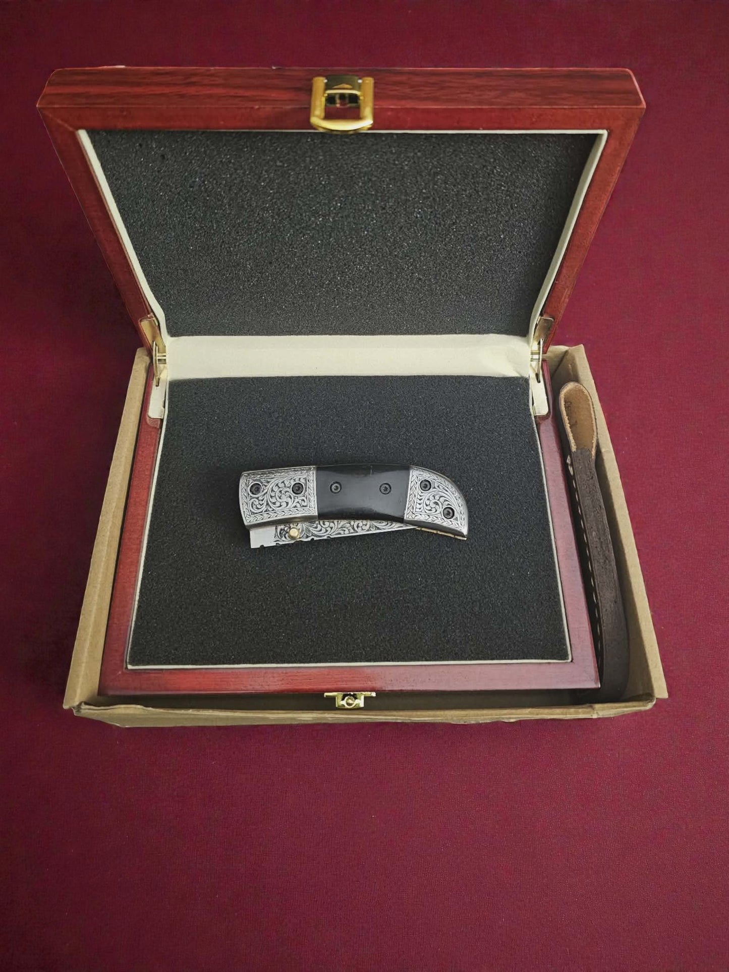 F069 Stalwart - Stainless Steel & Horn