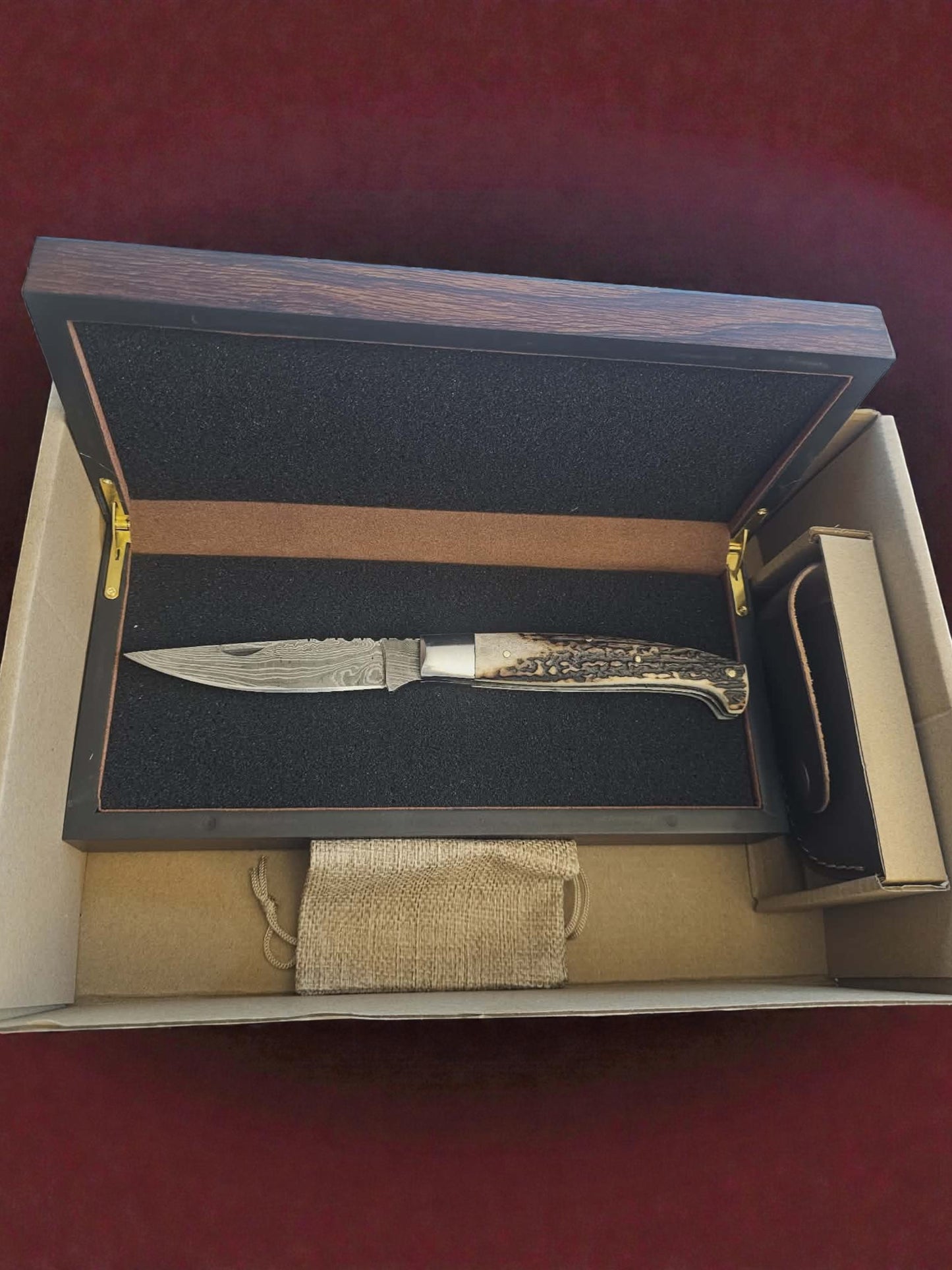 F030 - Χειροποίητο Resolza Pattadese από Δαμασκηνό Ατσάλι & Κέρατο κόκκινου ελαφιού