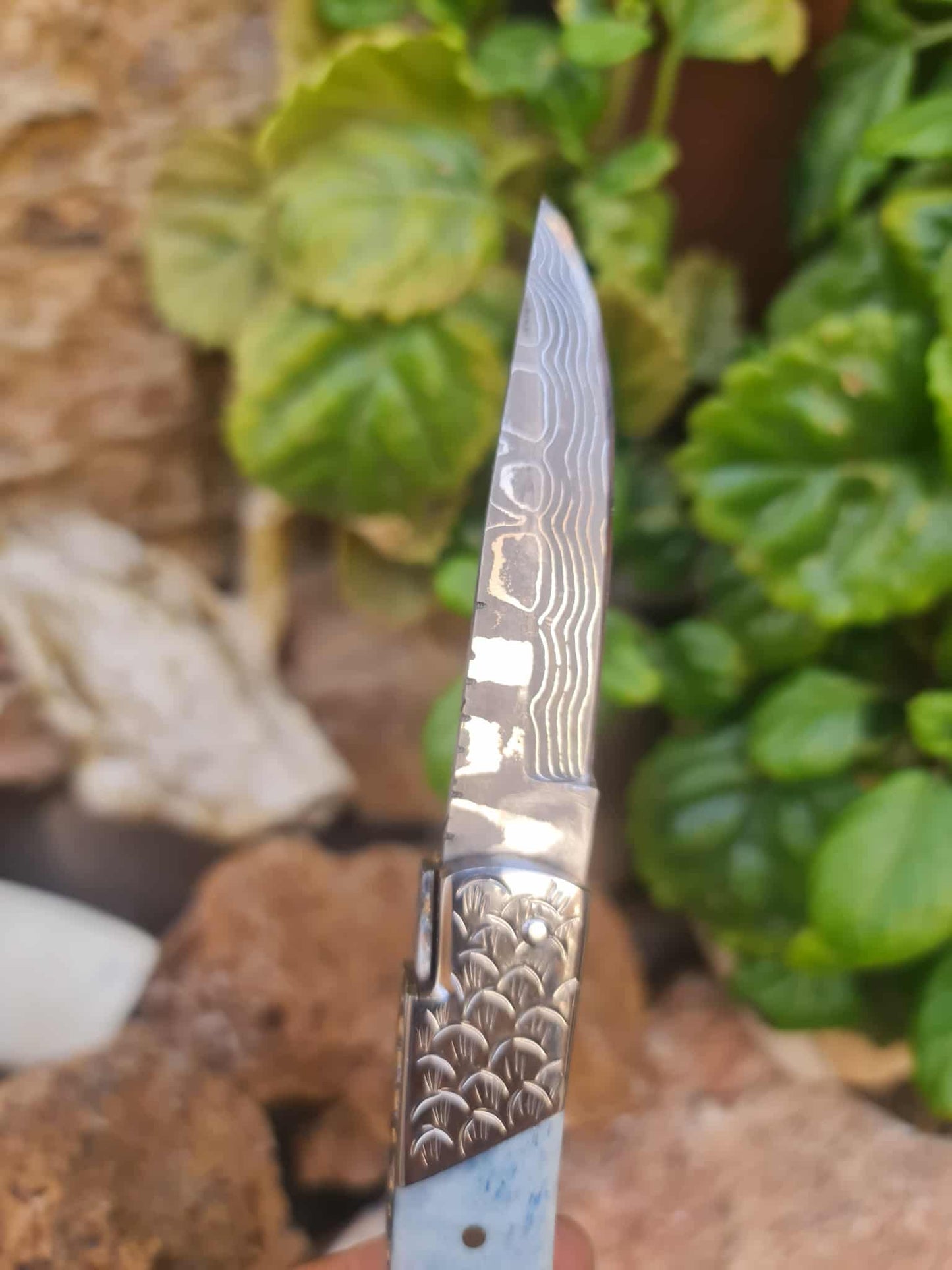 Handmade 16cm Laguiole de Poche with Stainless Damascus® - Stabilized Camel Bone & Hand Engraved AEB-L Steel