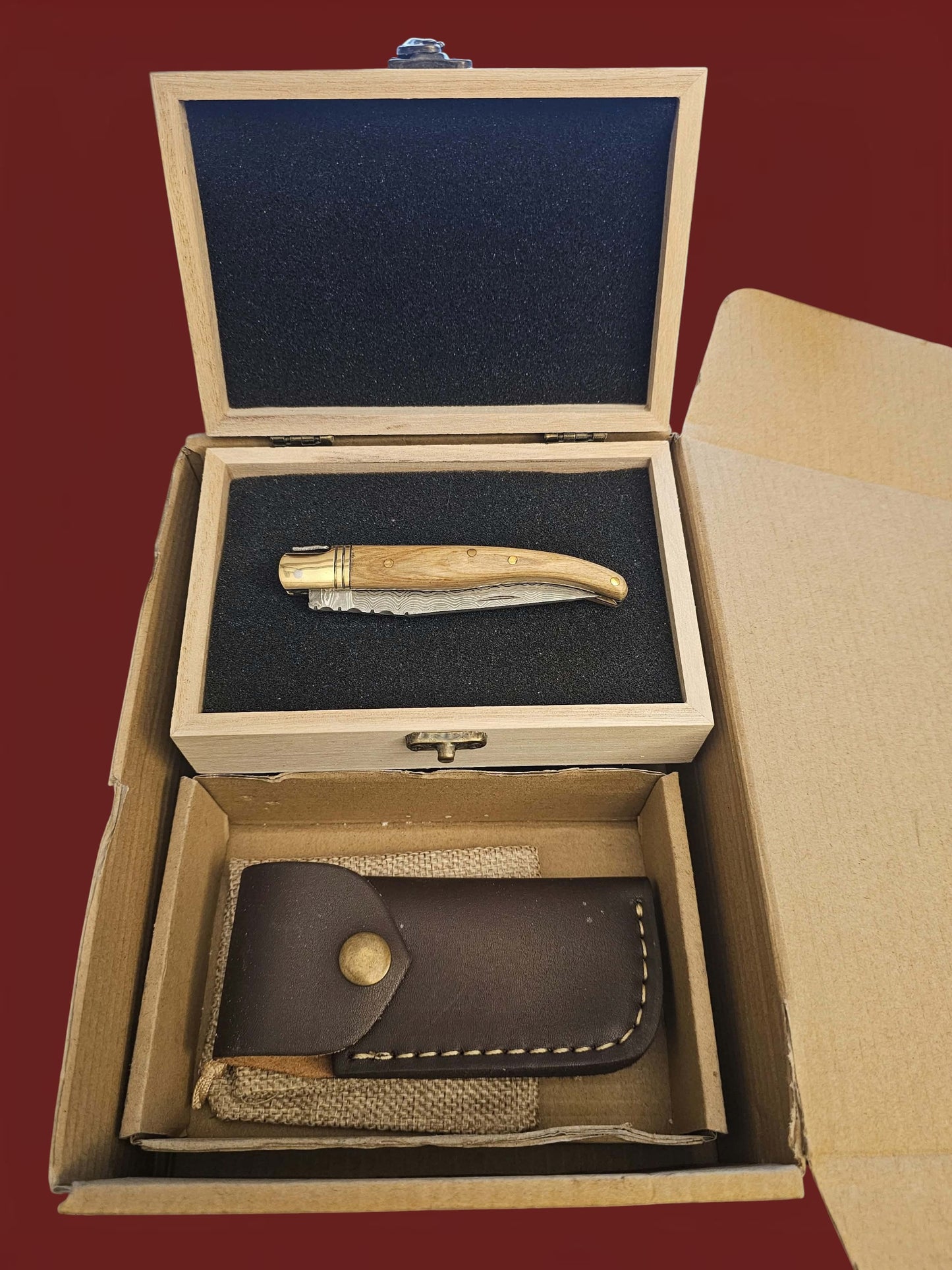 F081 Laguiole Petit - Stainless Damascus & Wood