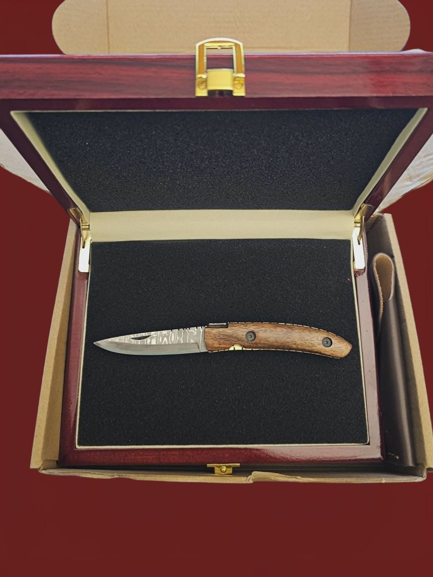 F088 Laguiole de Poche - Stainless Damascus & Wood