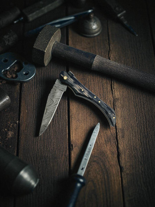 A112 Handmade Laguiole Folding Knife - Damascus Steel & Resin-Stabilized Wood