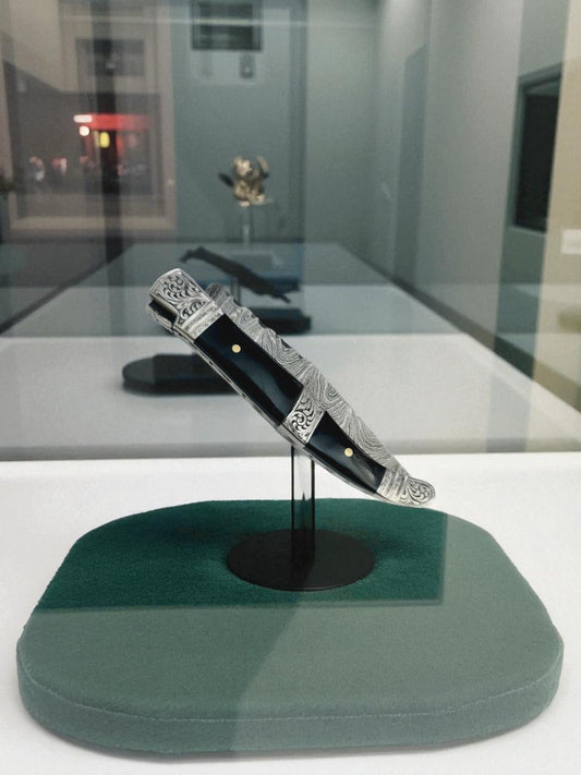 A149 Handmade Laguiole Art Edition - Damascus Steel & Buffalo Horn