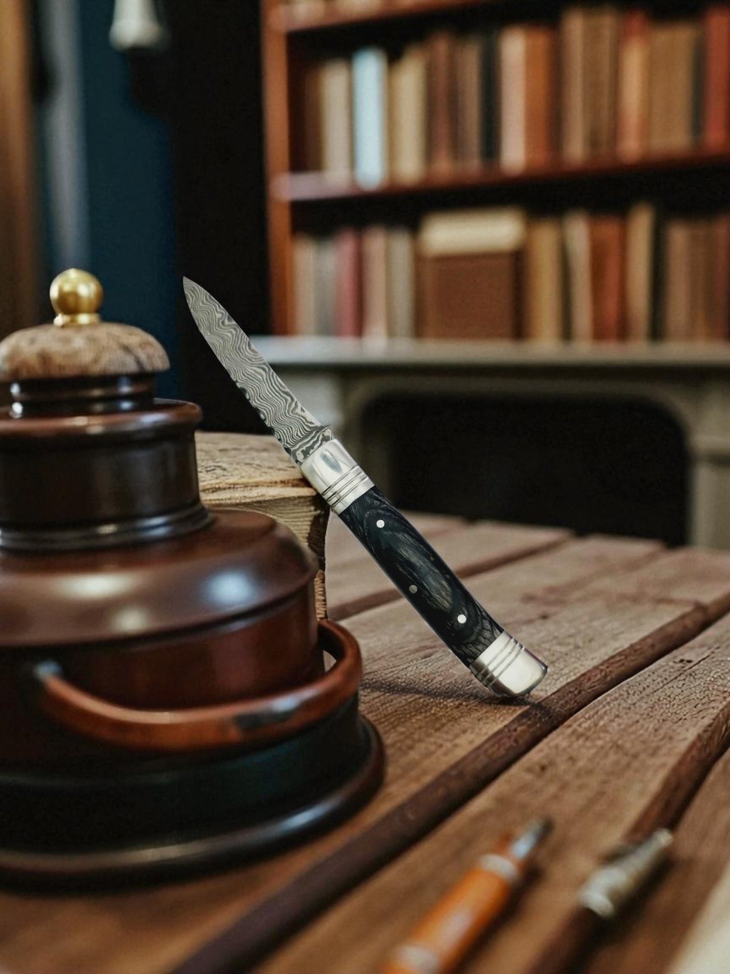 B102 Handmade Pen Pocket Knife - Damascus Steel & Stabilized Resin Wood