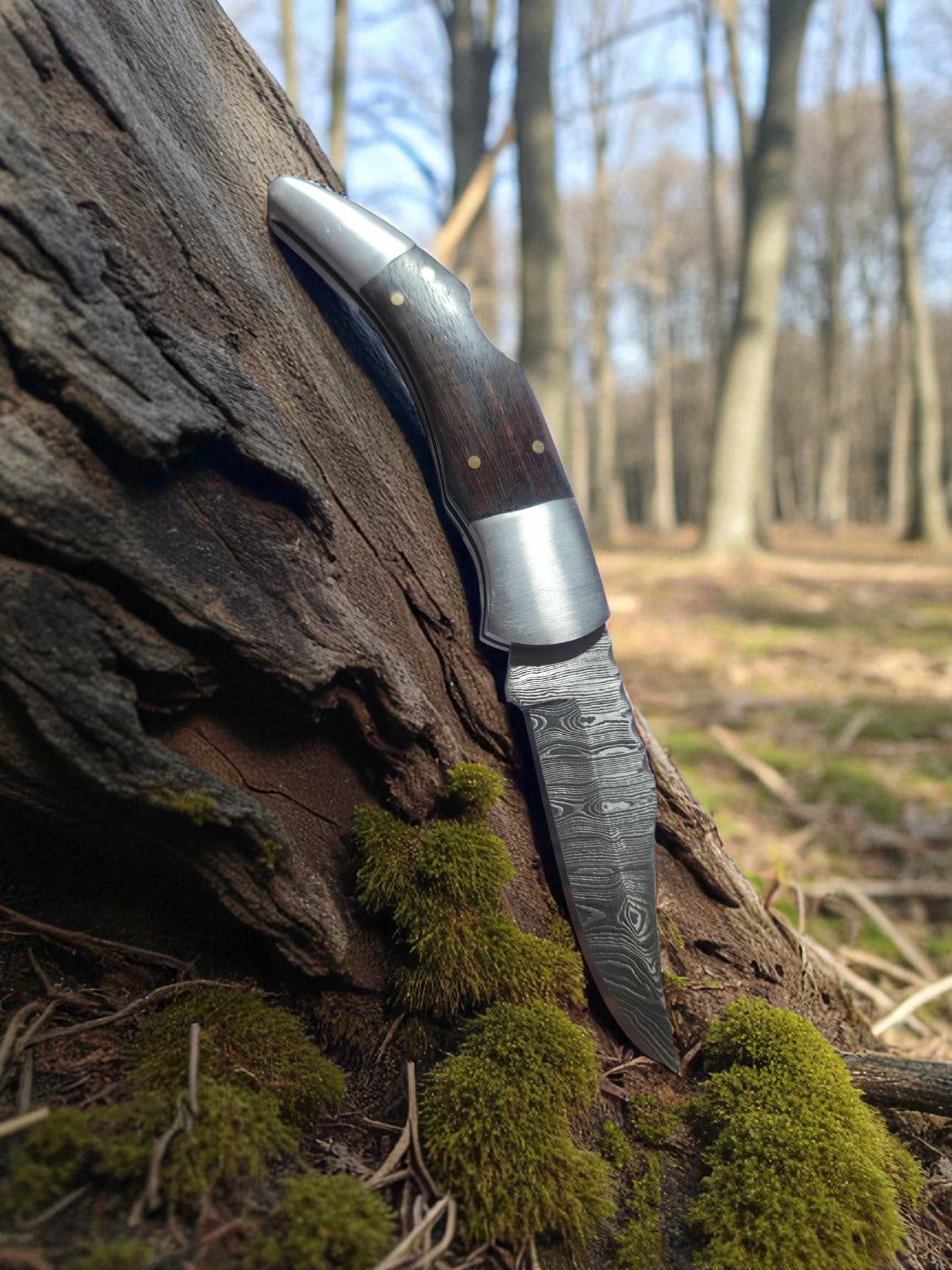 B111 Handmade Pocket Knife – Damascus Steel & Walnut Wood