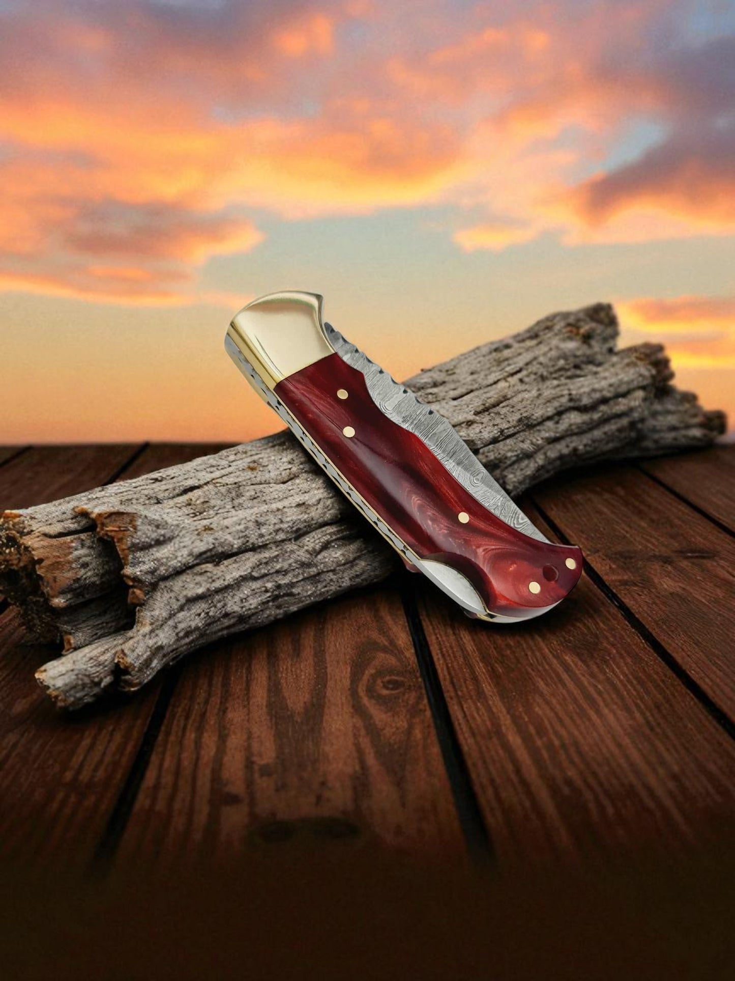 B146 Handmade Pocket Knife – Damascus Steel & Walnut Wood
