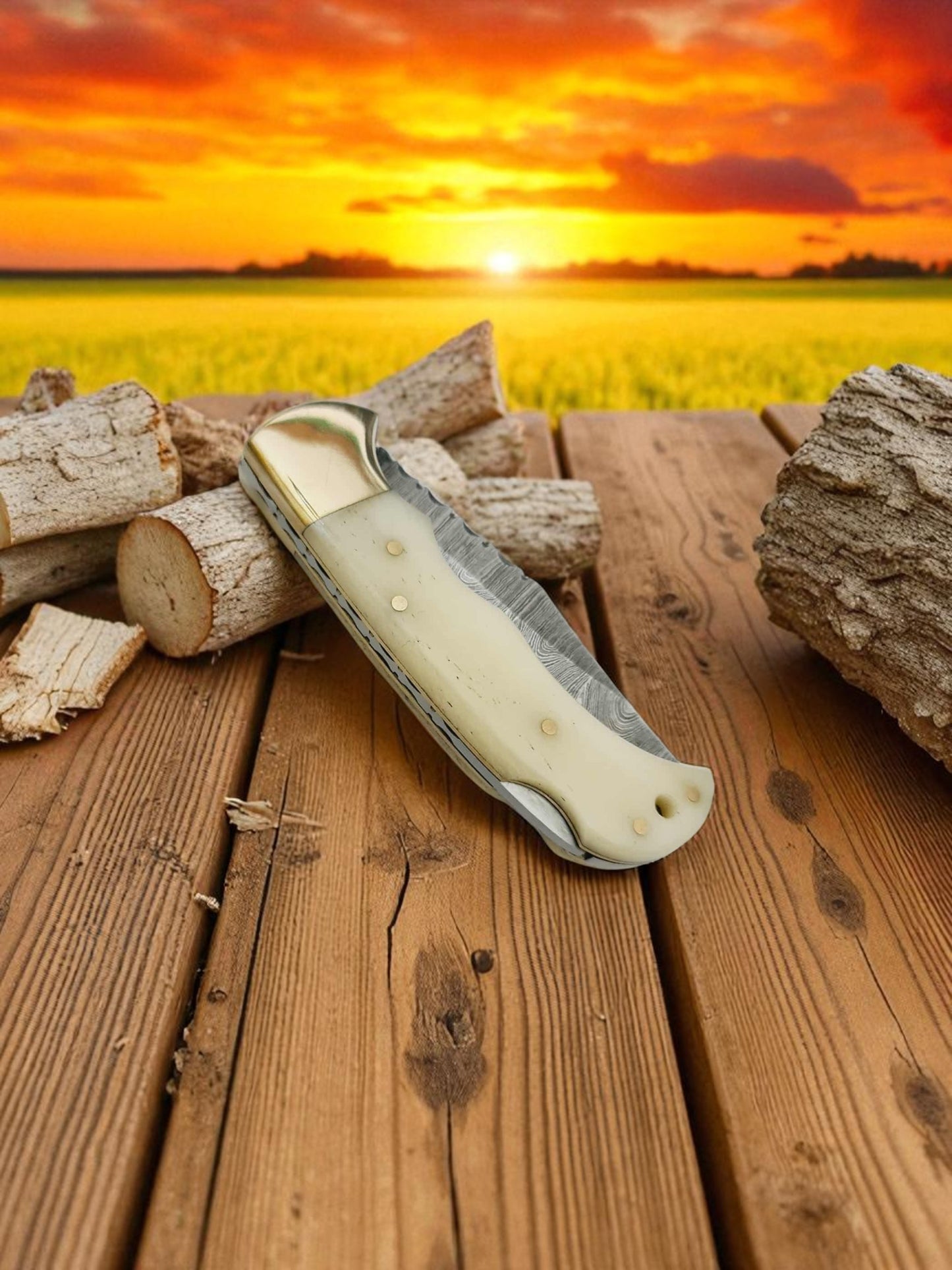 B147 Handmade Pocket Knife – Damascus Steel & Camel Bone