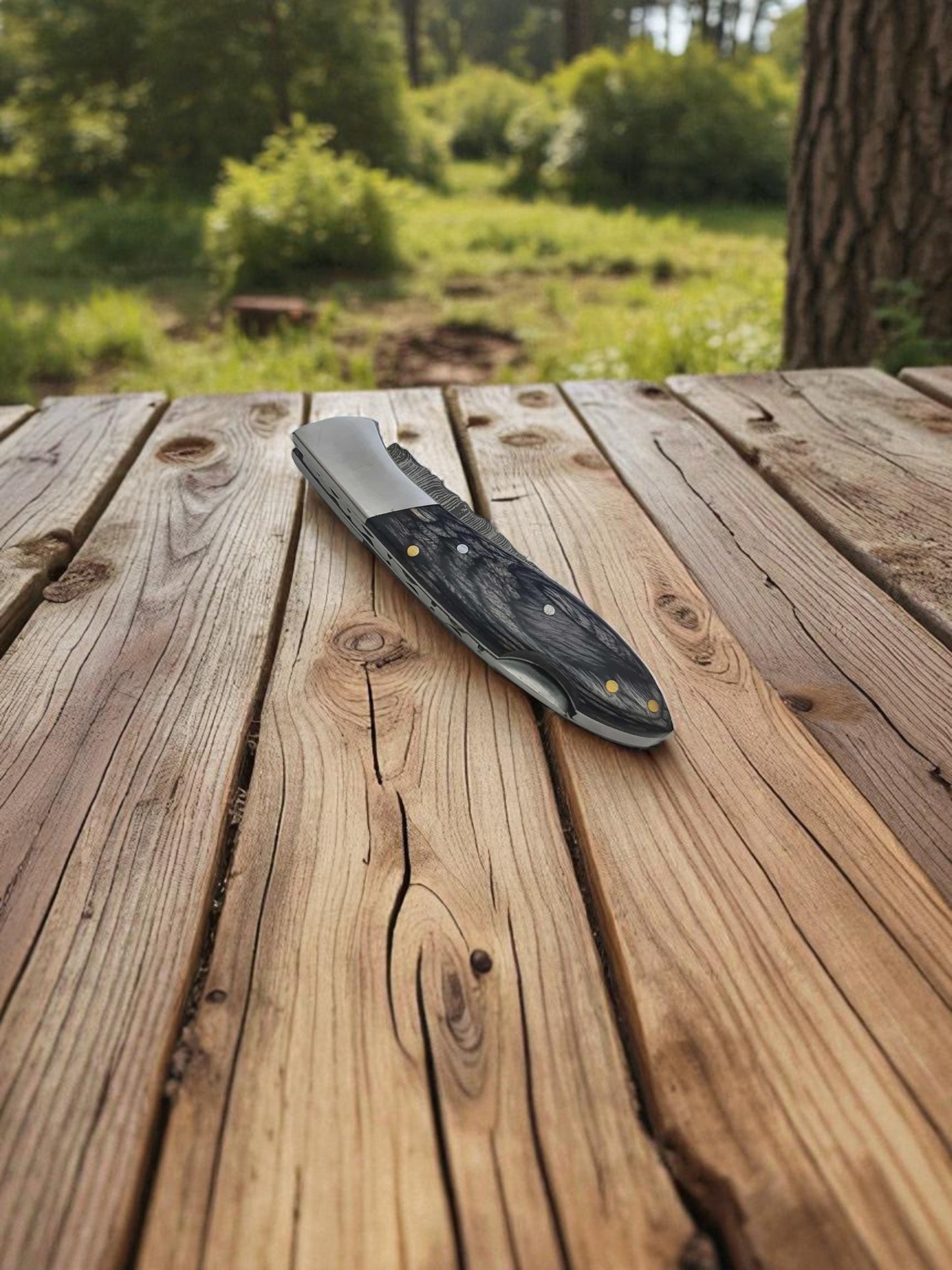 B155 Handmade Pocket Knife – Damascus Steel & Stabilized Wood with Resin