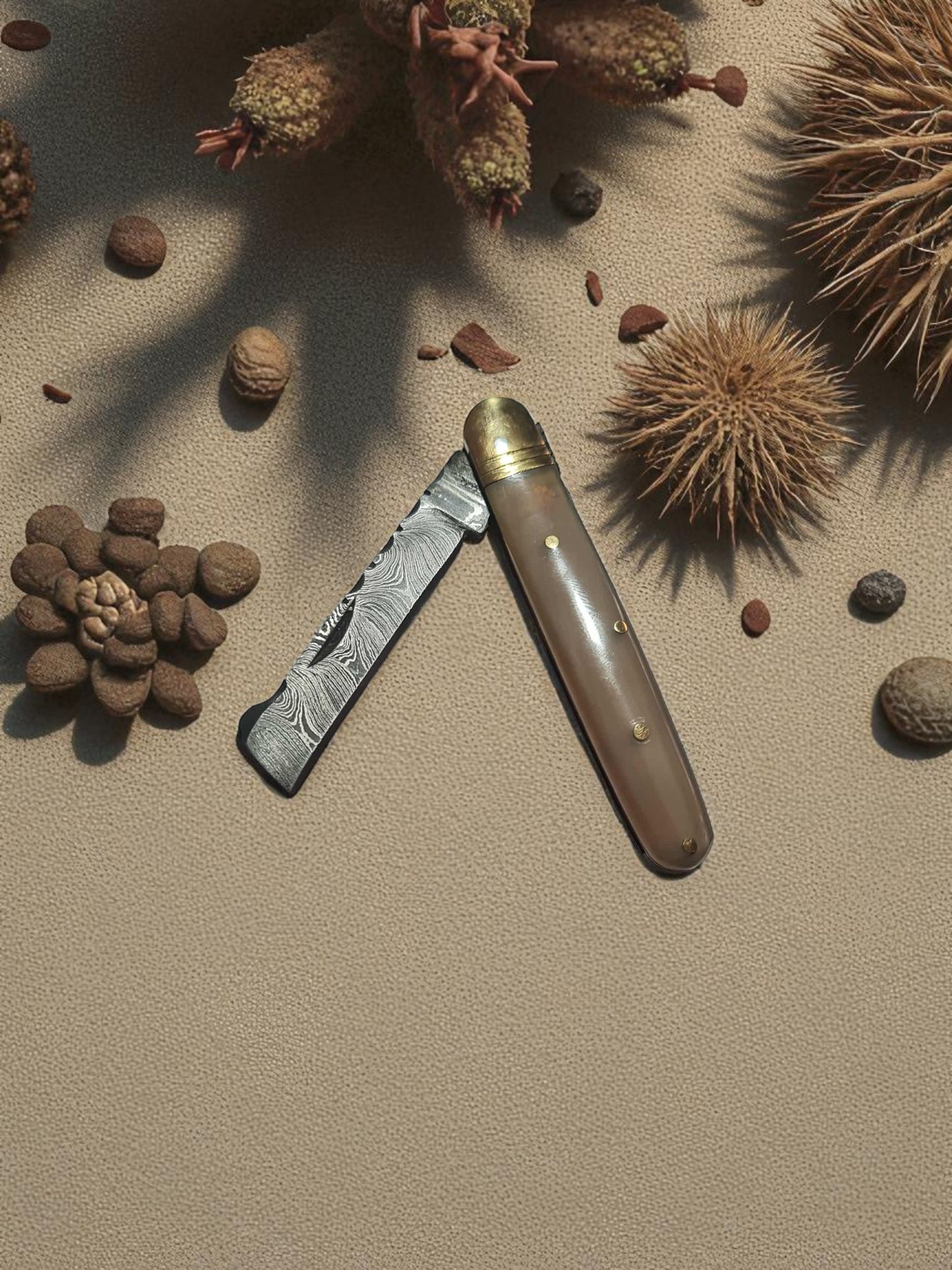 B160 Handmade Sheepsfoot - Damascus Steel & Ram Horn