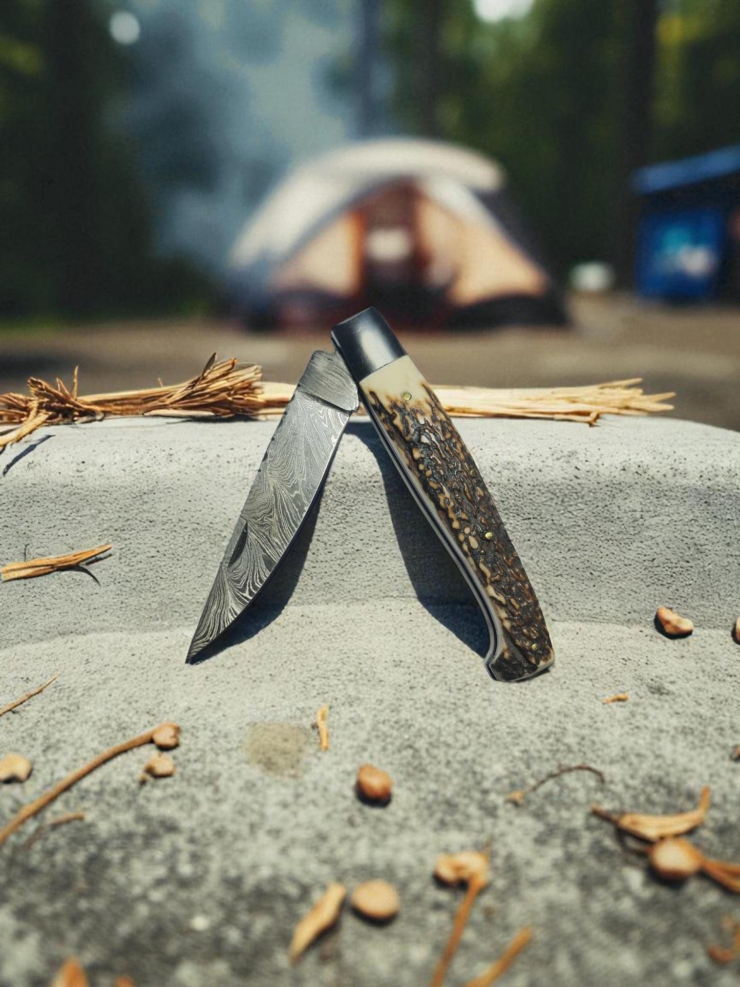 B162 Handmade Resolza Pattadese - Damascus Steel & Red Deer Antler