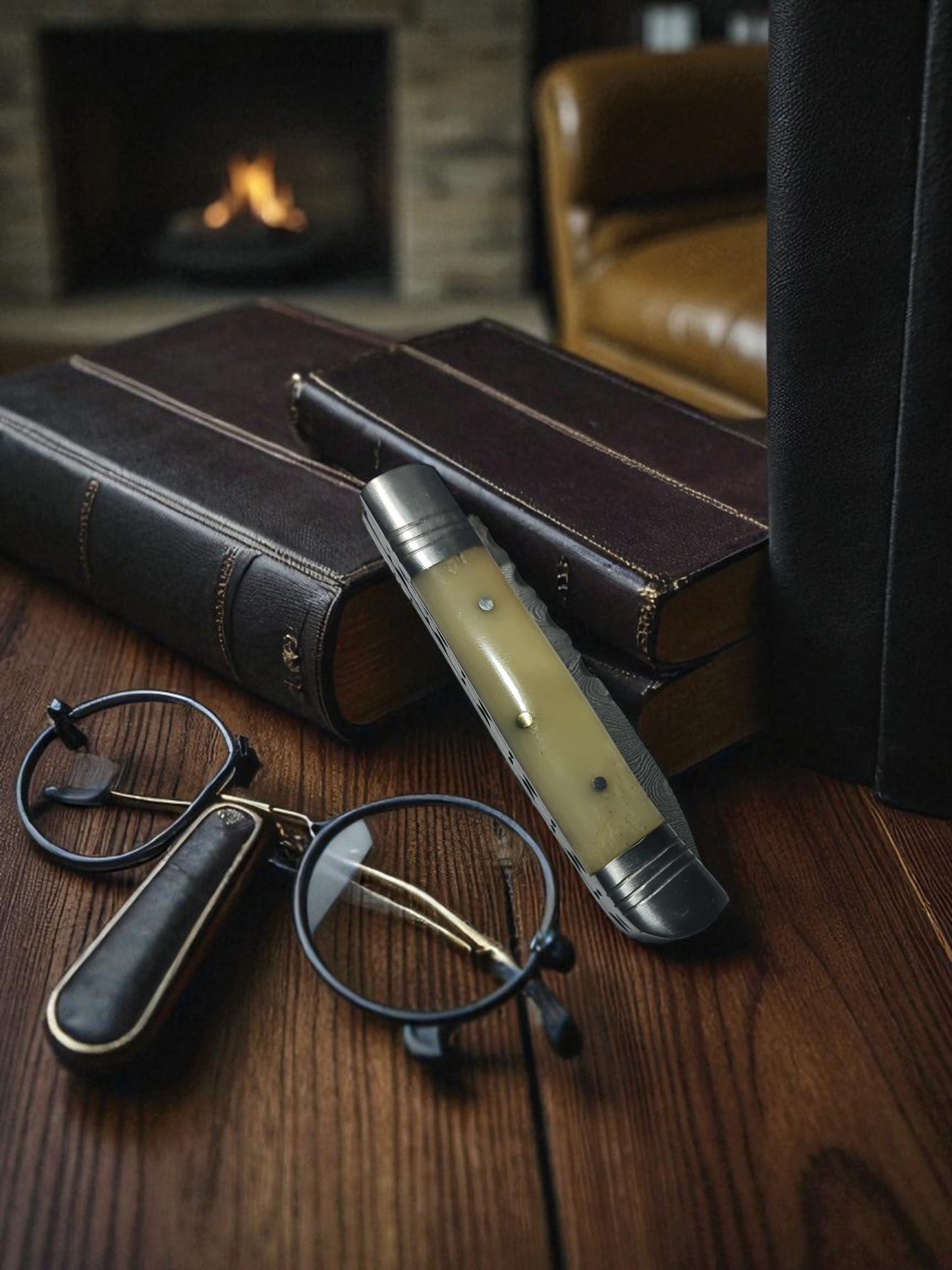 B165 Handmade Pen Pocket Knife - Damascus Steel & Camel Bone