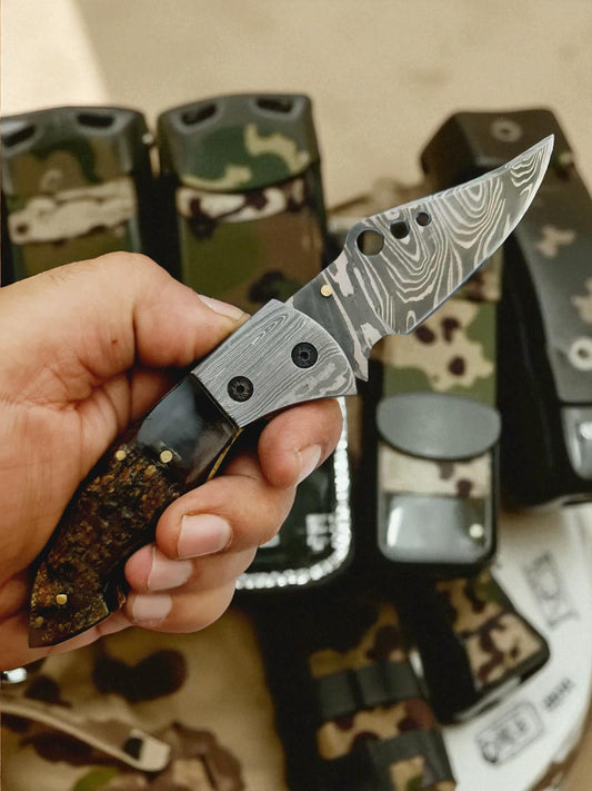 S100 Handmade Stalwart EDC - Damascus Steel & Wild Mouflon Horn