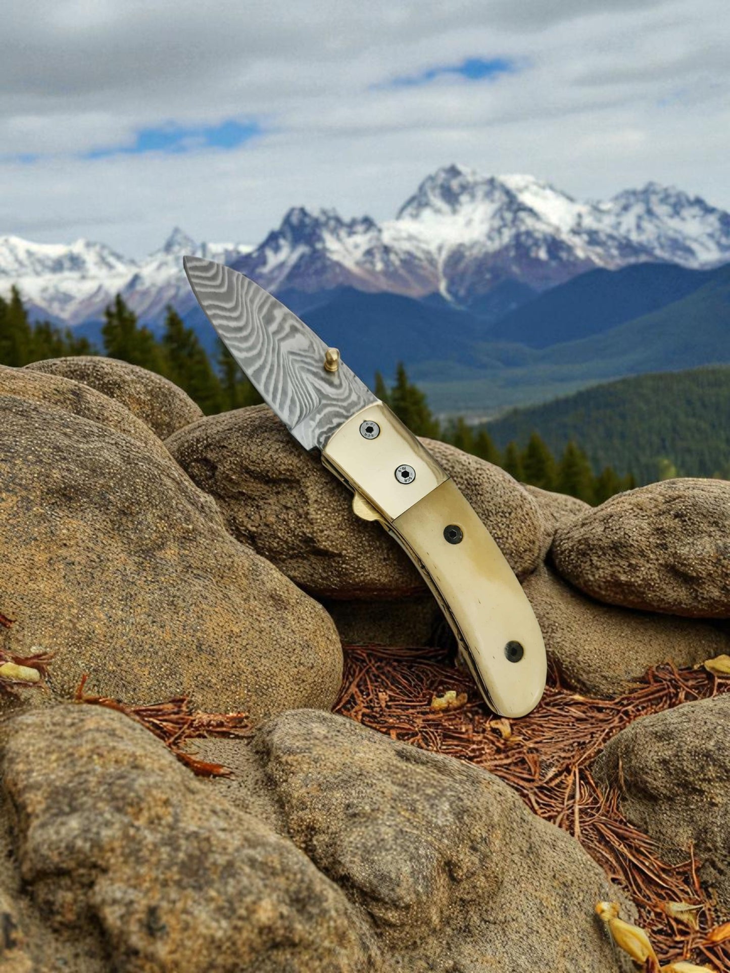 S104 Handmade Stalwart EDC - Damascus Steel & Camel Bone