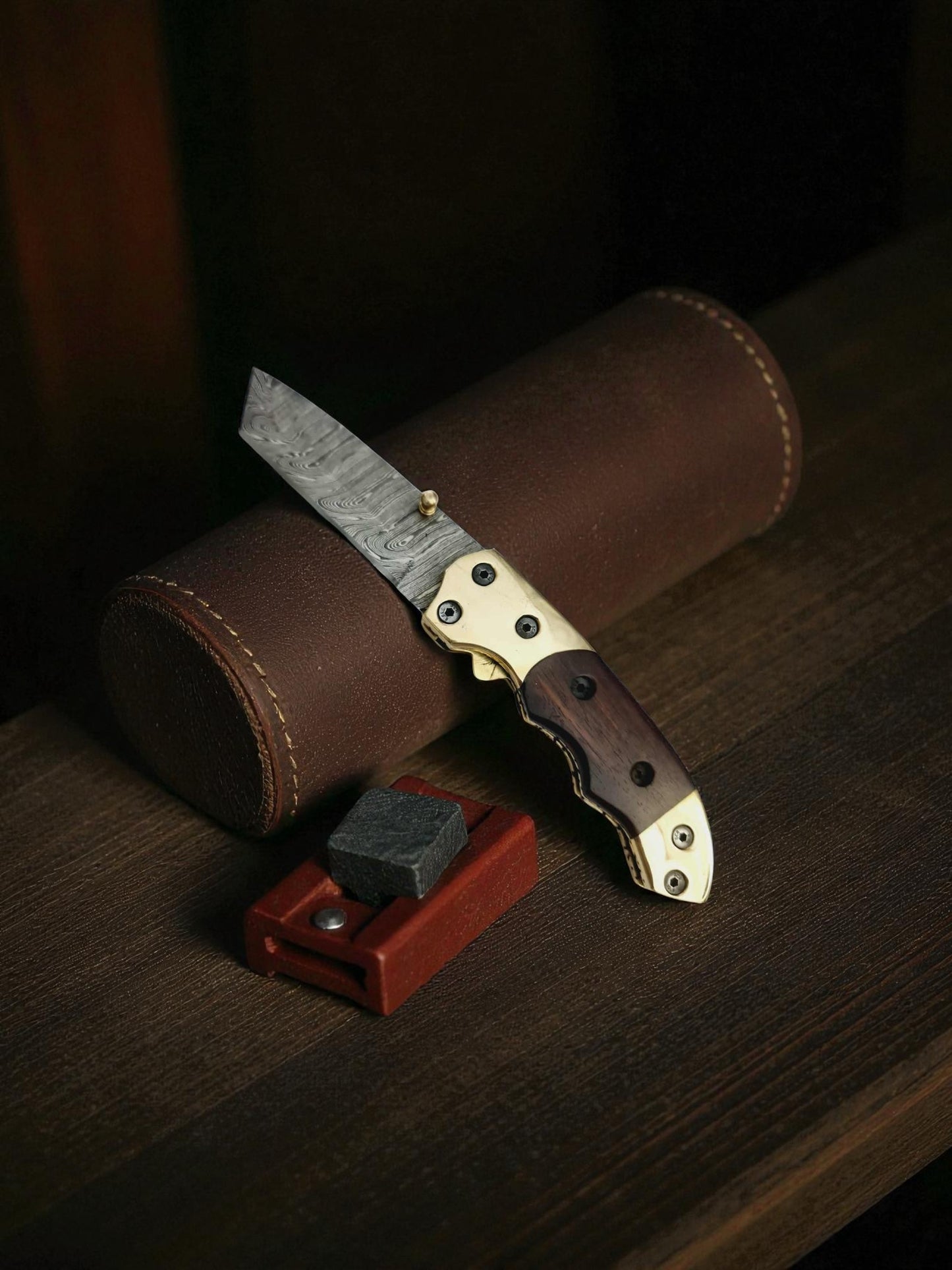 S113 Handmade Tanto - EDC - Damascus Steel & Walnut Wood