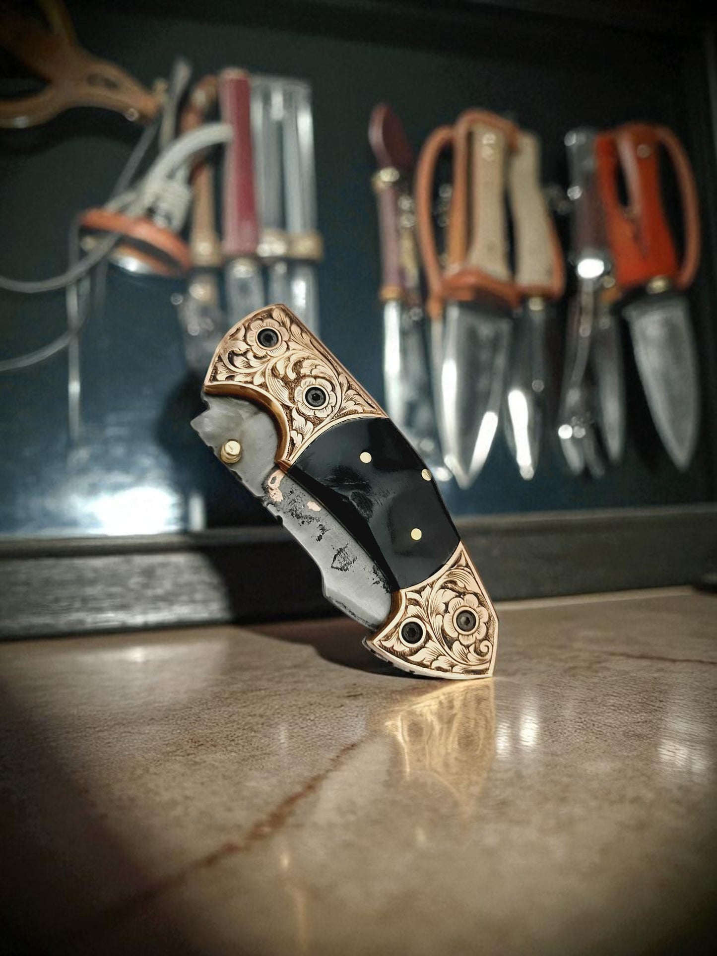 S130 Handmade Exclusive EDC - Copper Damascus & Wild Mouflon Horn
