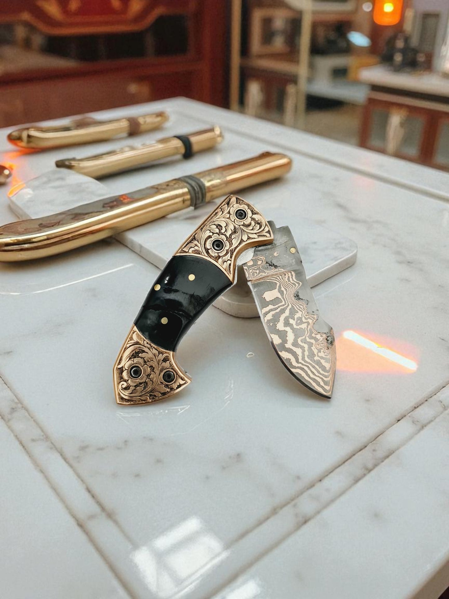 S130 Handmade Exclusive EDC - Copper Damascus & Wild Mouflon Horn