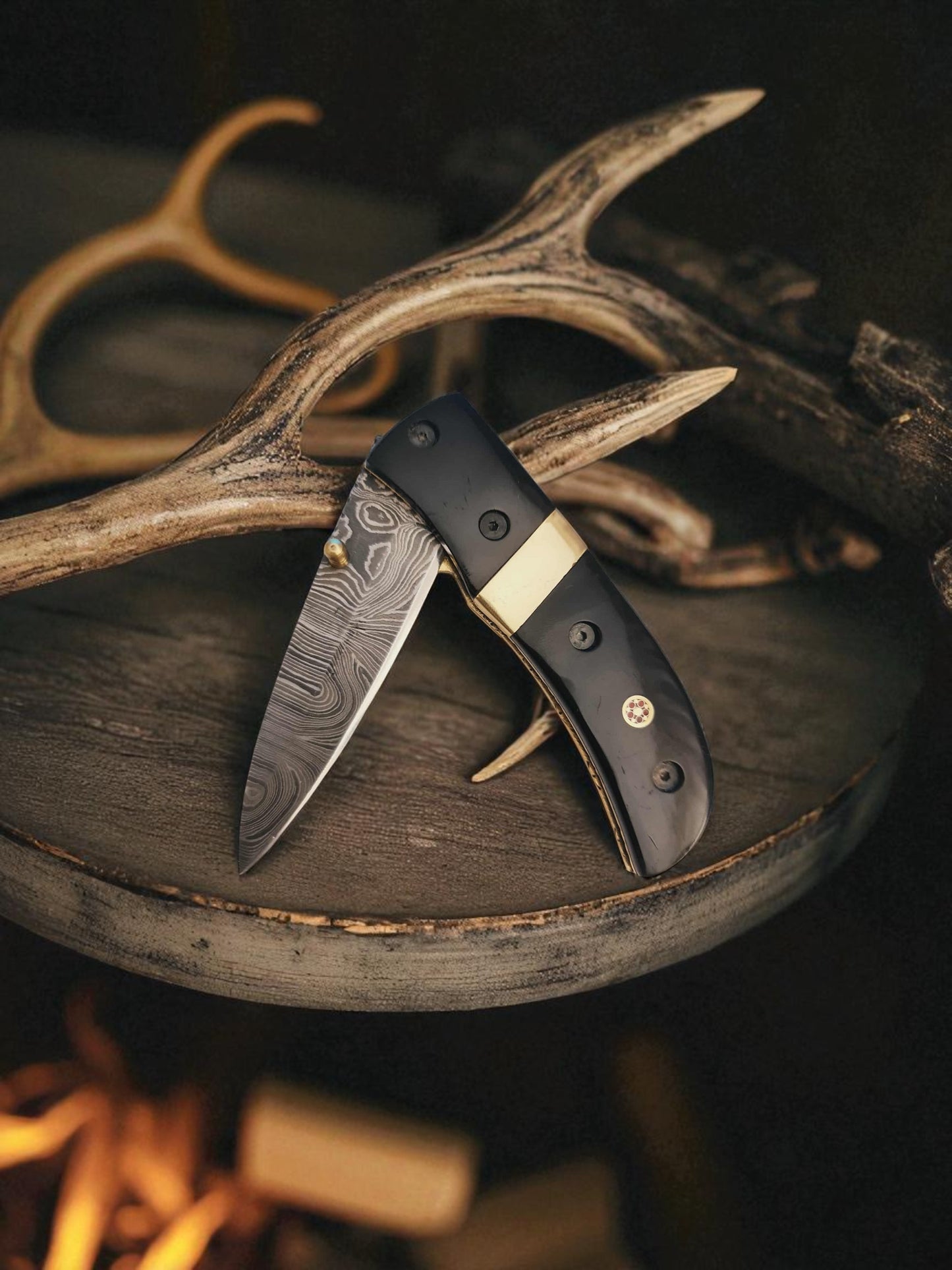 S164 Handmade Stalwart EDC - Damascus Steel & Buffalo Horn