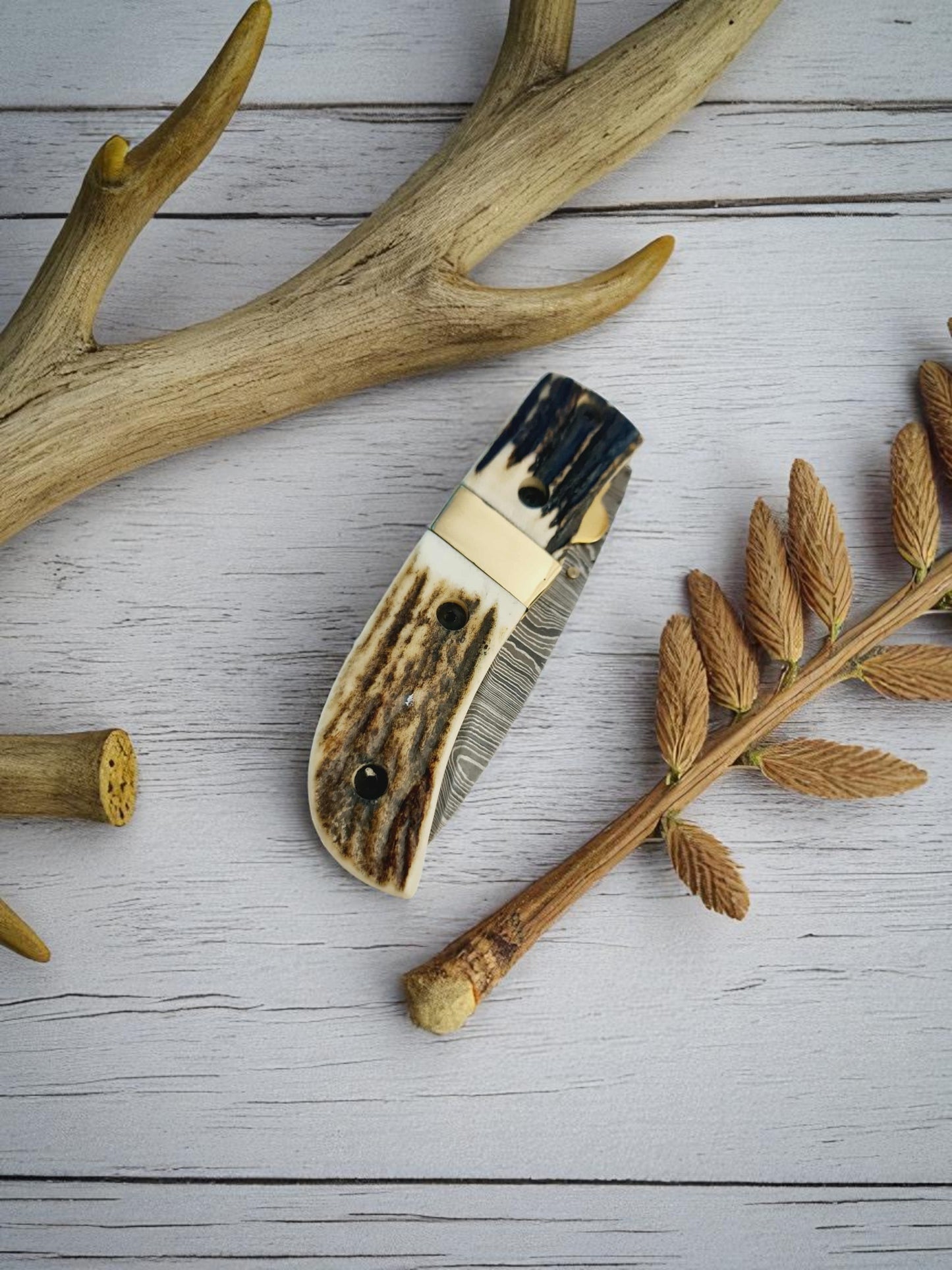 S165 Handmade Stalwart EDC - Damascus Steel & Red Deer Antler