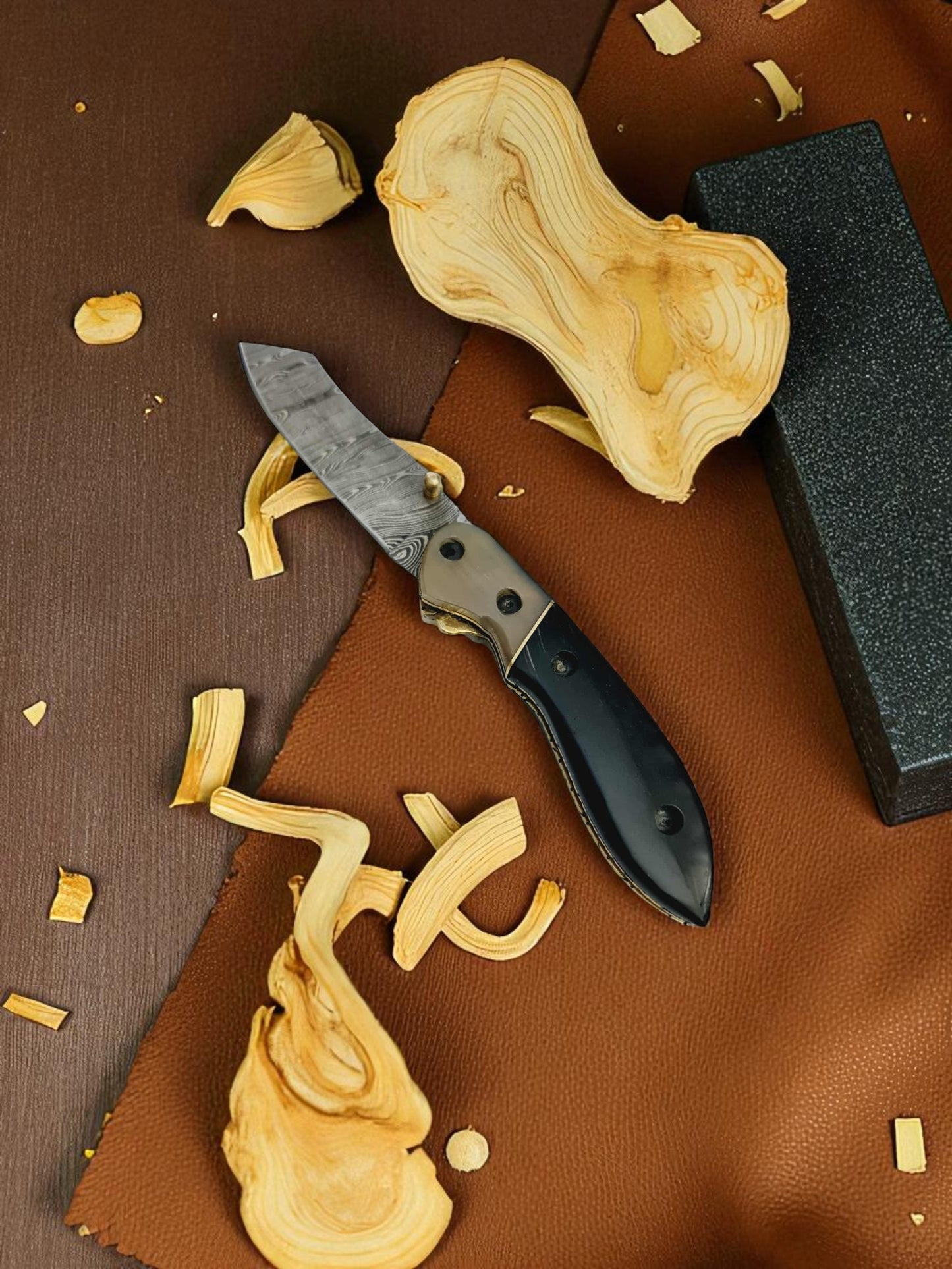 S166 Handmade DAO - EDC - Damascus Steel & Buffalo Horn