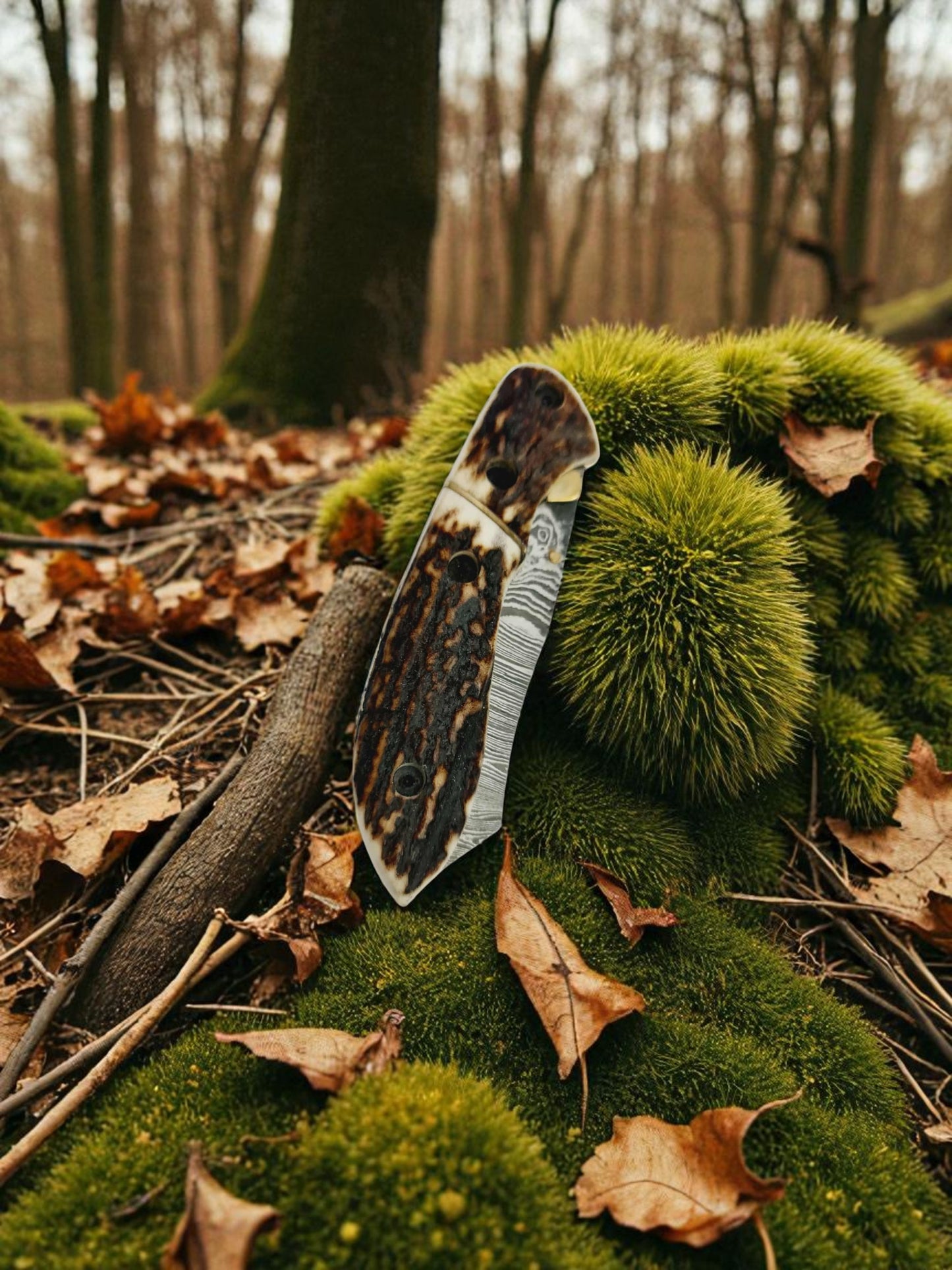 S167 Handmade DAO - EDC - Damascus Steel & Red Deer Antler