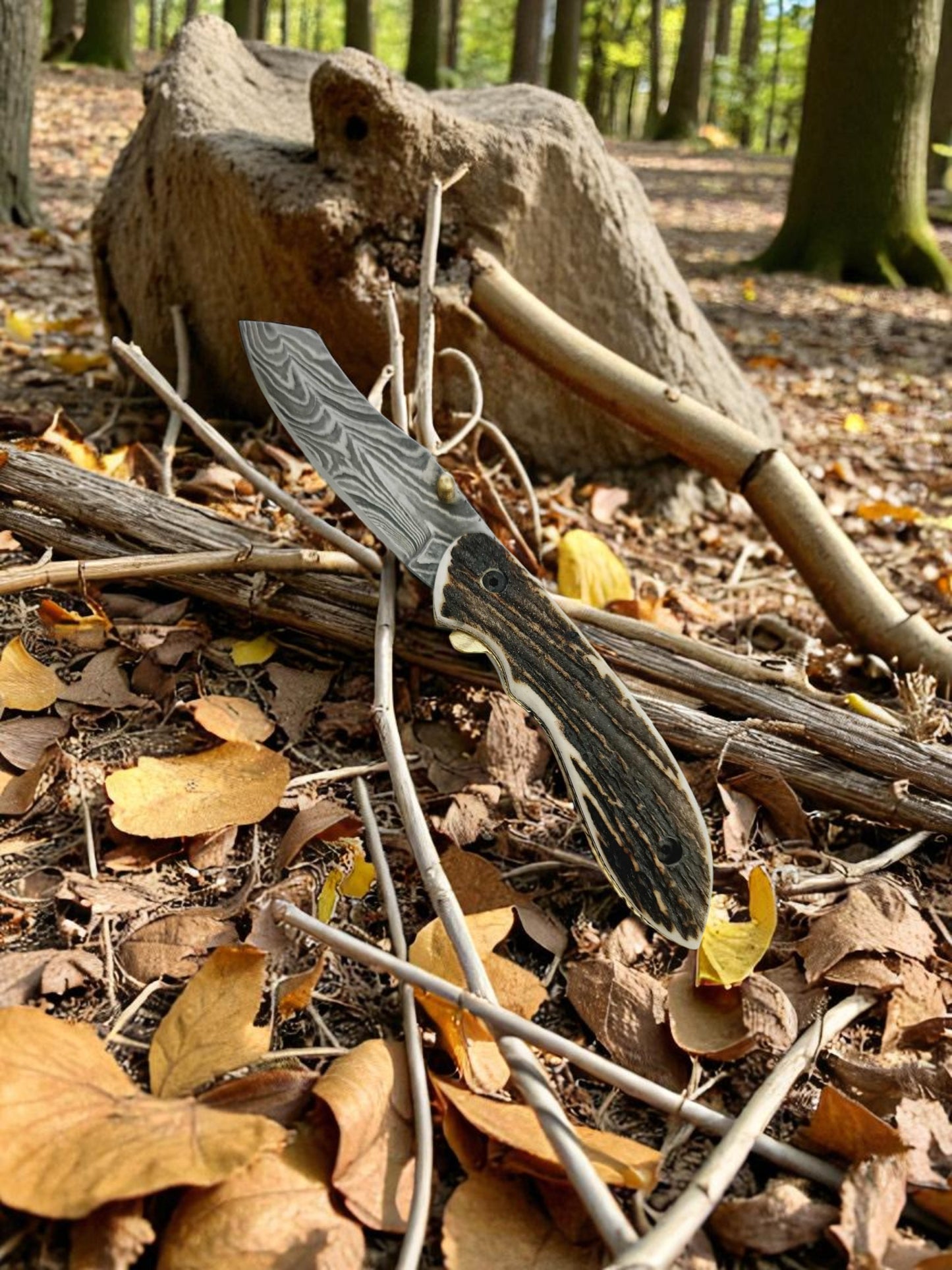 S168 Handmade DAO - EDC - Damascus Steel & Red Deer Antler