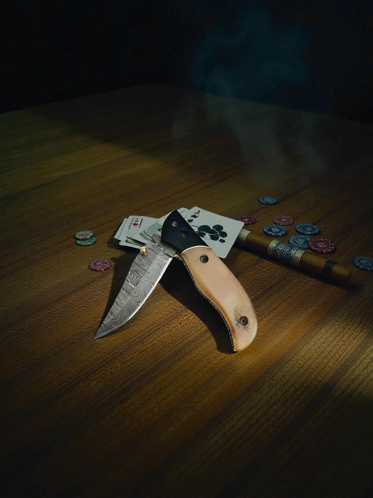 S170 Handmade Stalwart EDC - Damascus Steel & Polished Ram Horn