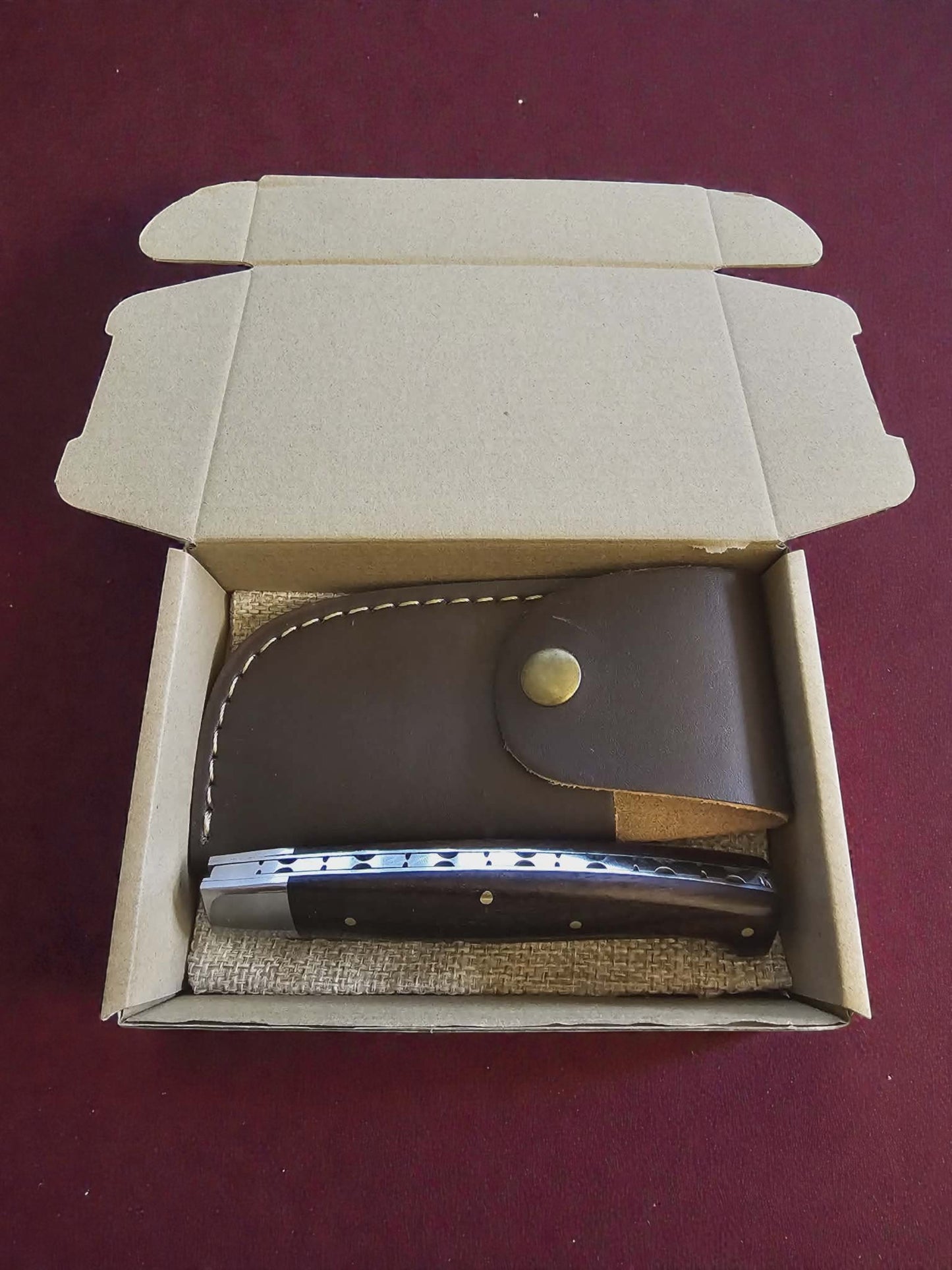 F026 - Χειροποίητο Resolza Pattadese από Δαμασκηνό Ατσάλι & Ξύλο καρυδιάς