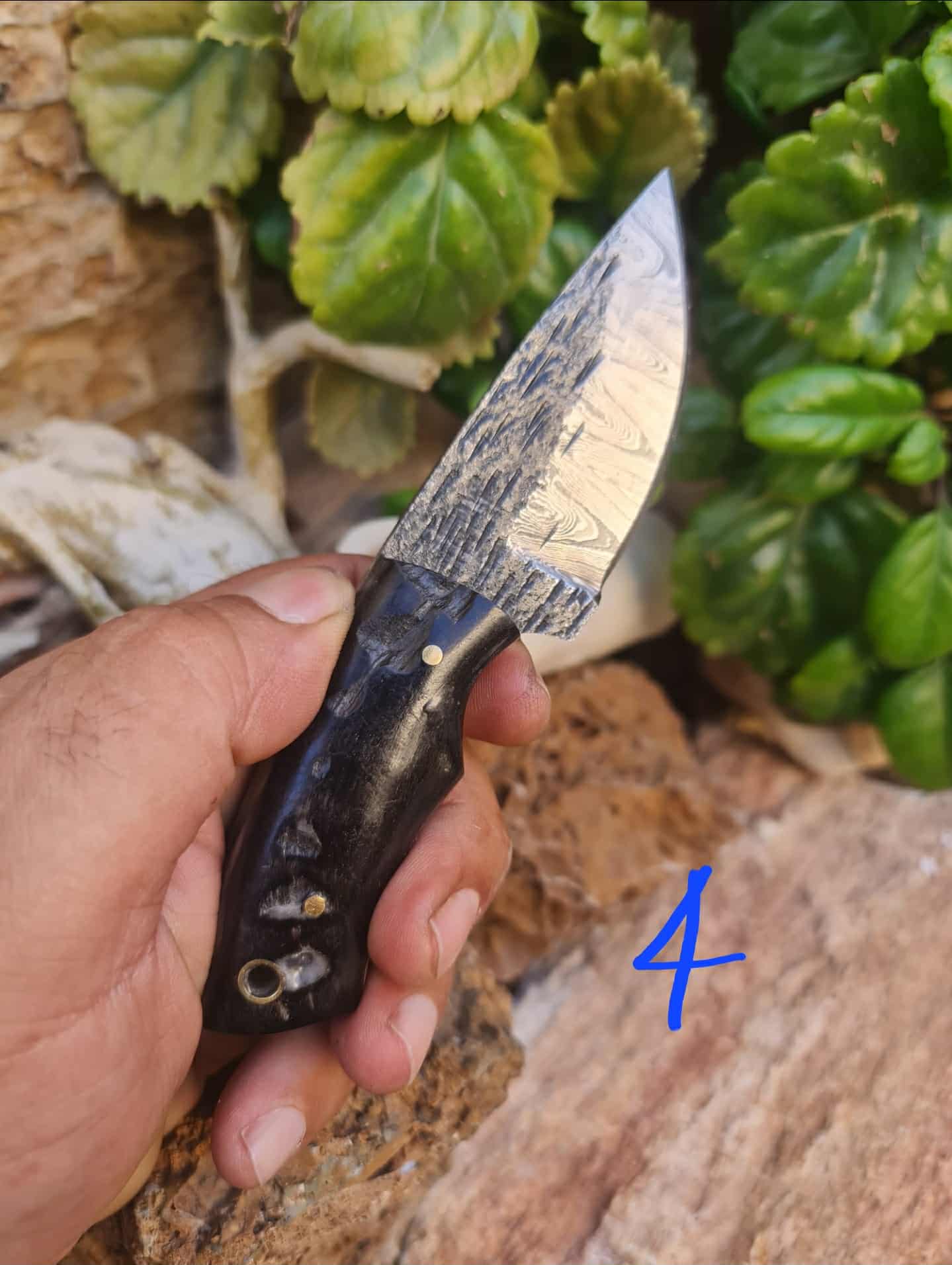 Handmade 15cm Mini Skinner Knife with Damascus Steel & Ram Horn
