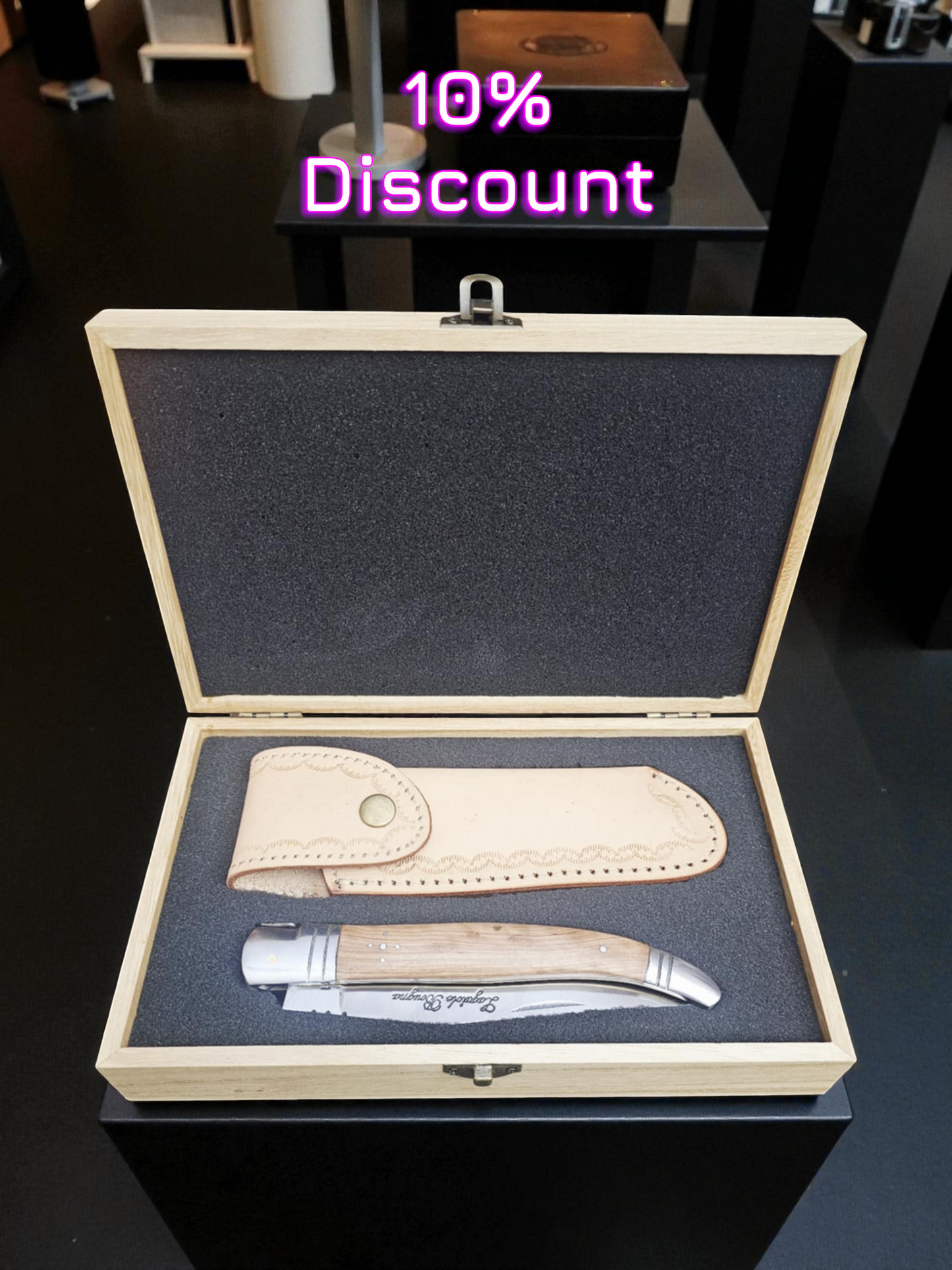 A153G – Handmade Laguiole Bougna + Leather Sheath & Wooden Gift Box