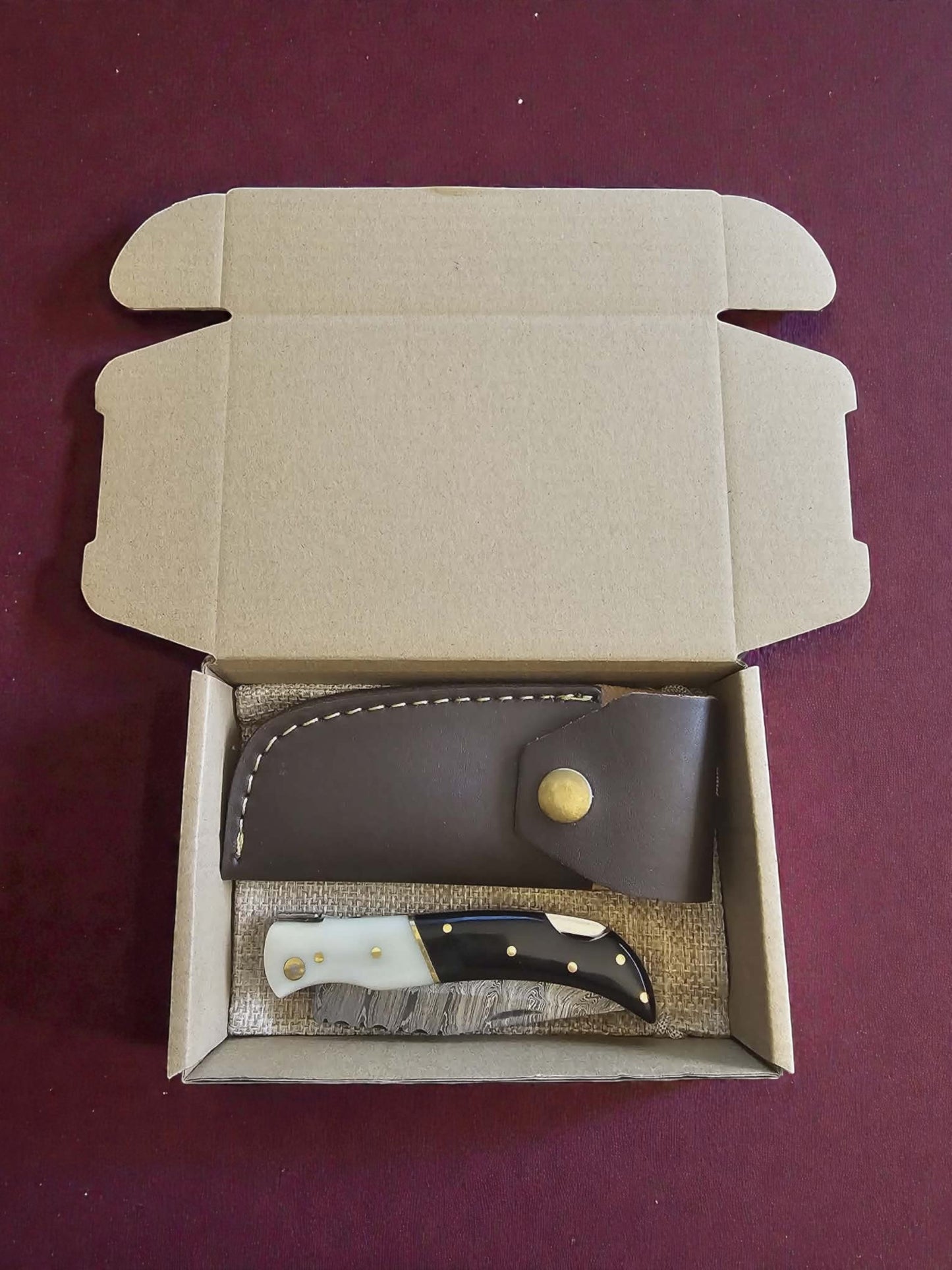 F041 - Χειροποίητο Laguiole Élite από Δαμασκηνό ατσάλι - Κόκκαλο καμήλας & κέρατο βούβαλου