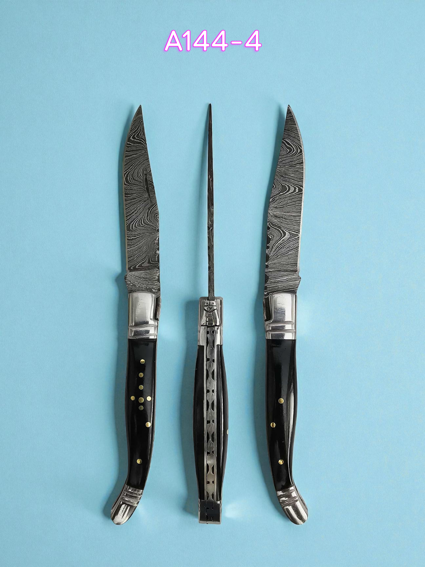 A144 Handmade Laguiole Rustique - Damascus Steel & Buffalo Horn