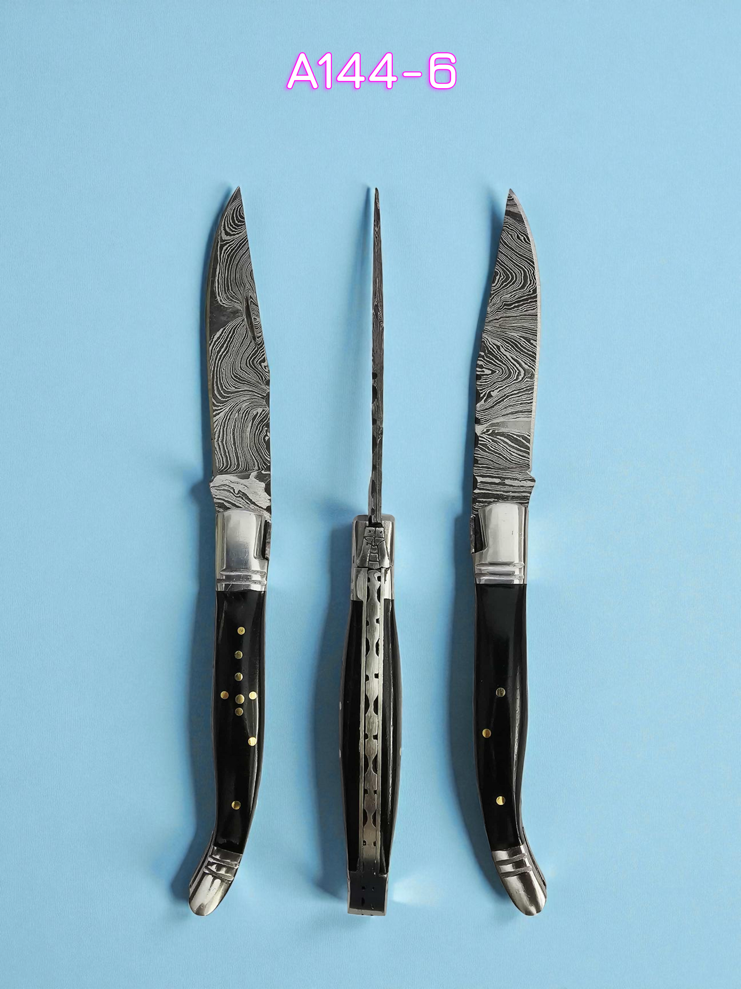 A144 Handmade Laguiole Rustique - Damascus Steel & Buffalo Horn