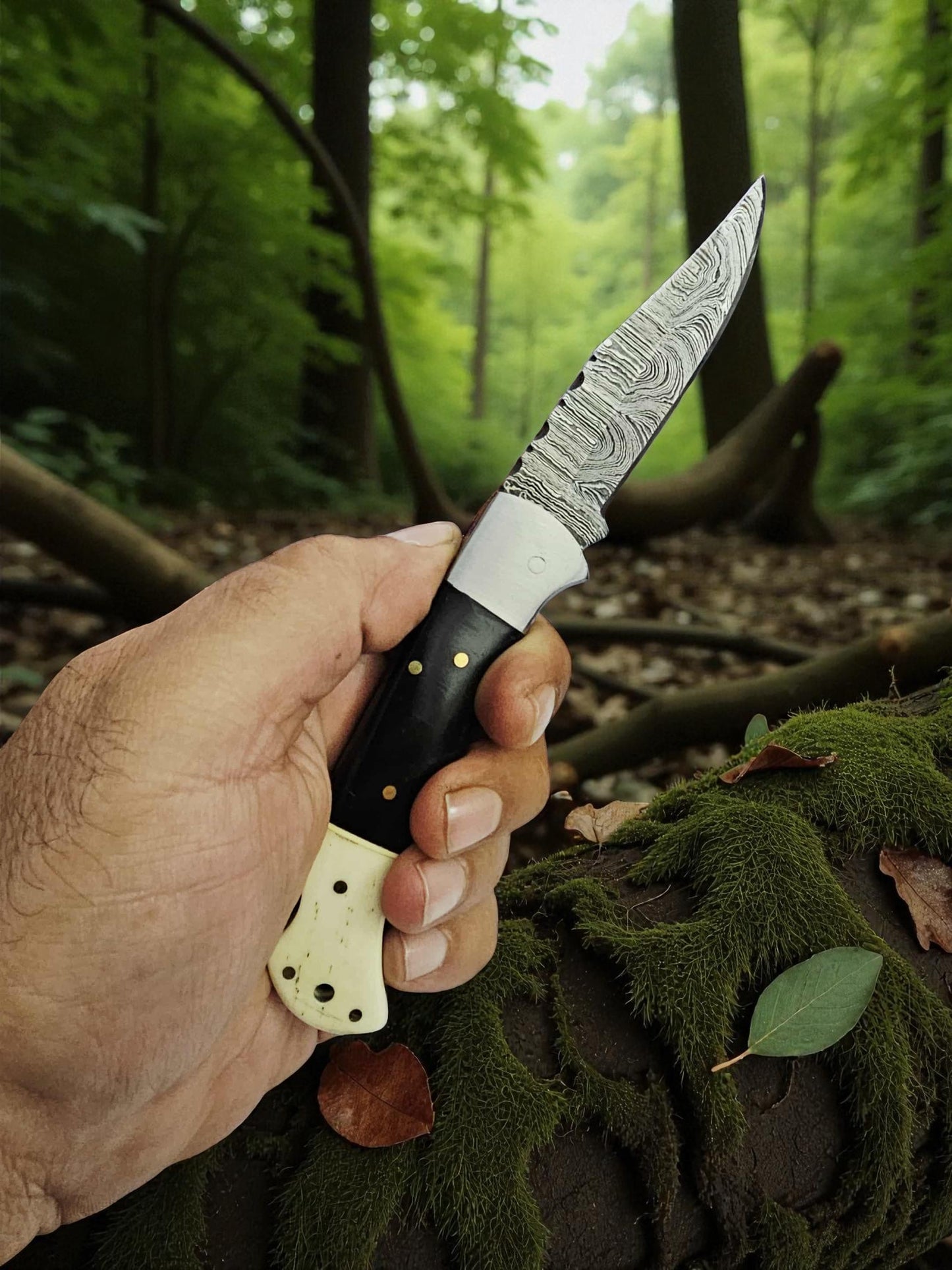 B138 Handmade Pocket Knife – Damascus Steel - Camel Bone & Buffalo Horn