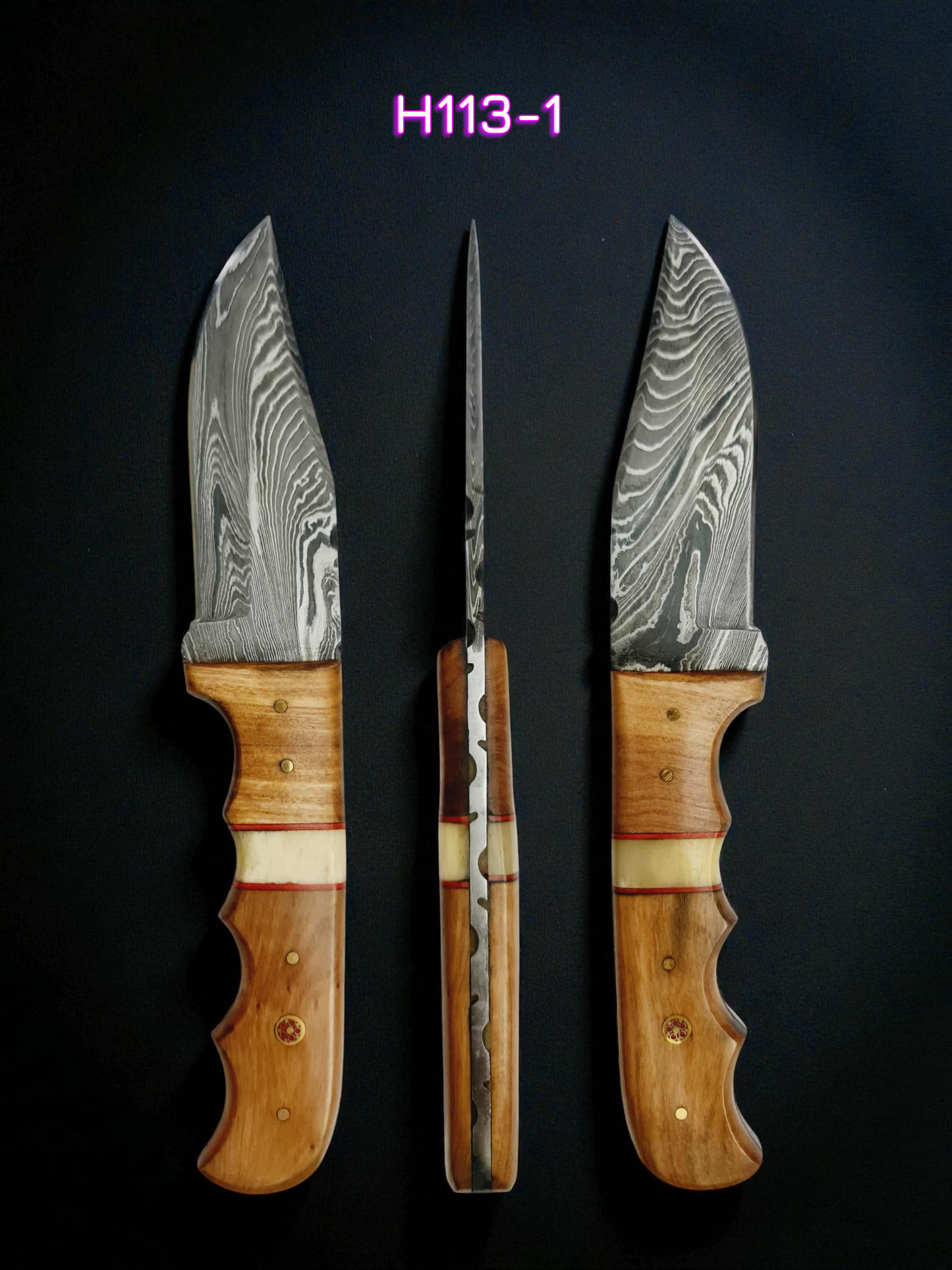 H113 Handmade Hunting Knife - Damascus Steel - Olive wood & Camel Bone