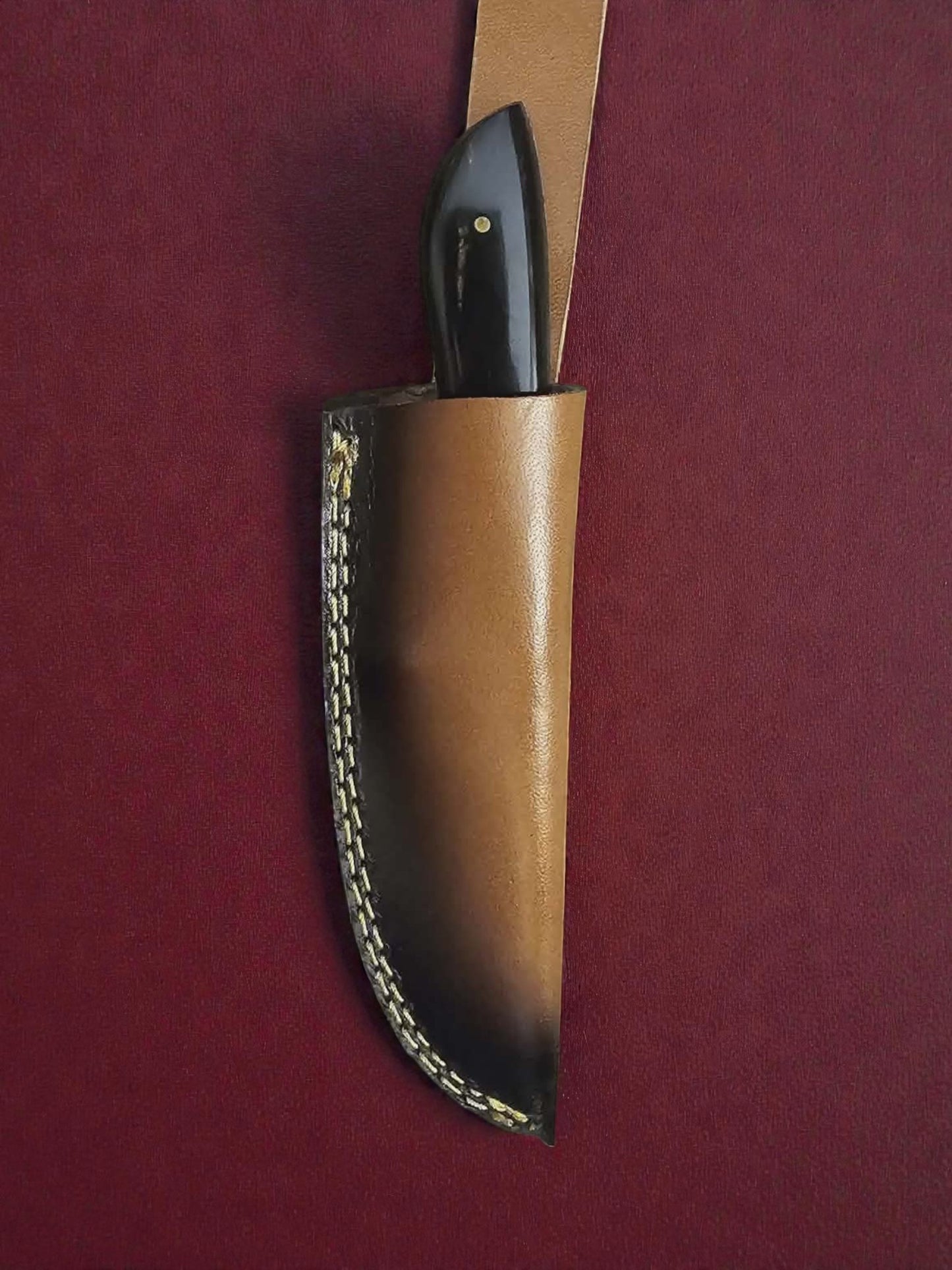 R009 - Χειροποίητο Custom Hunting-Skinner από Δαμασκηνό ατσάλι & Κέρατο βούβαλου