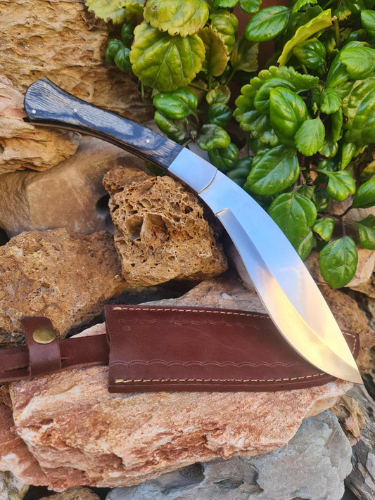 K100 Handmade Curved Knife - Stainless & Resin wood