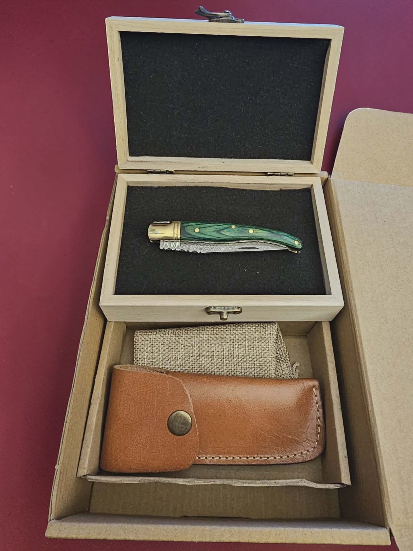 F078 - Laguiole Petit - Stainless Damascus & Wood