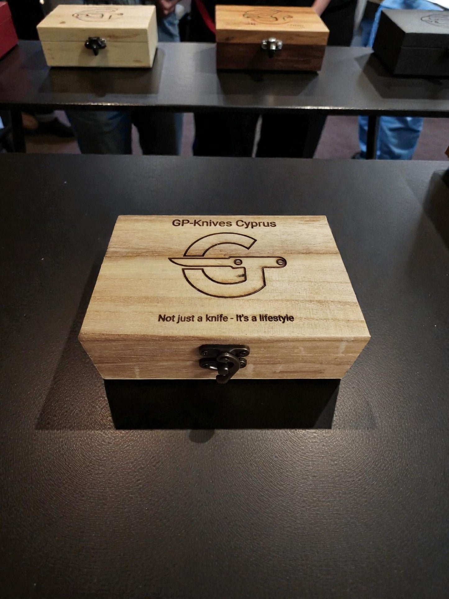 S131G – Handmade Stalwart EDC + Wooden Gift Box