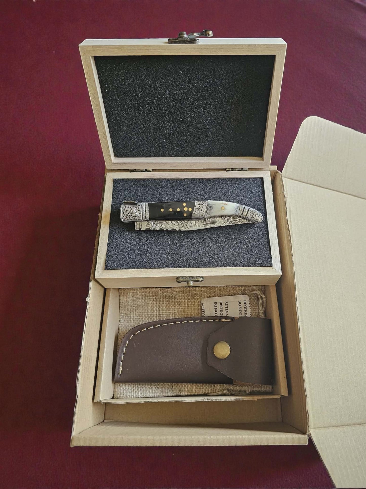 F035 - Χειροποίητο Laguiole Art Edition από Δαμασκηνό ατσάλι - Κέρατο βούβαλου & κέρατο κόκκινου ελαφιού