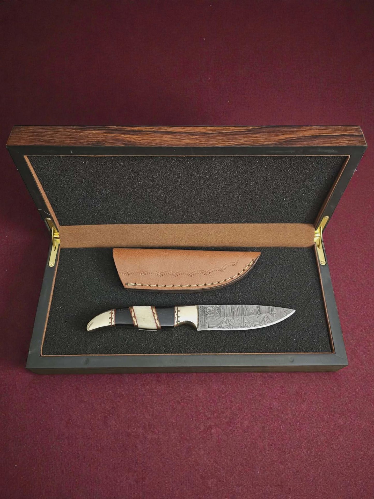 R018 - Χειροποίητο Mini Hunting Knife από Δαμασκηνό ατσάλι - Κέρατο βούβαλου & κόκκαλο καμήλας