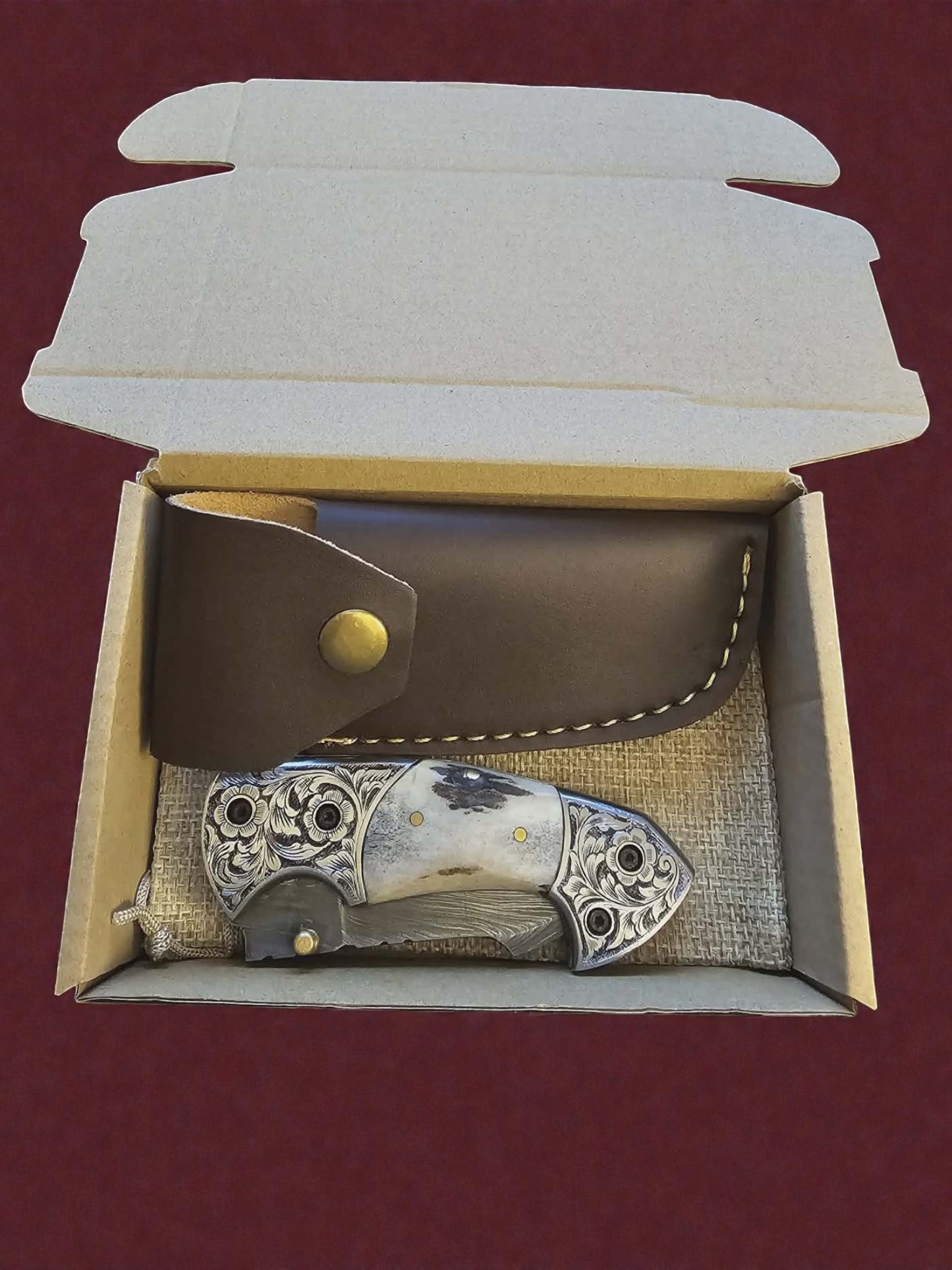 F066 Stalwart - Damascus Steel & Horn