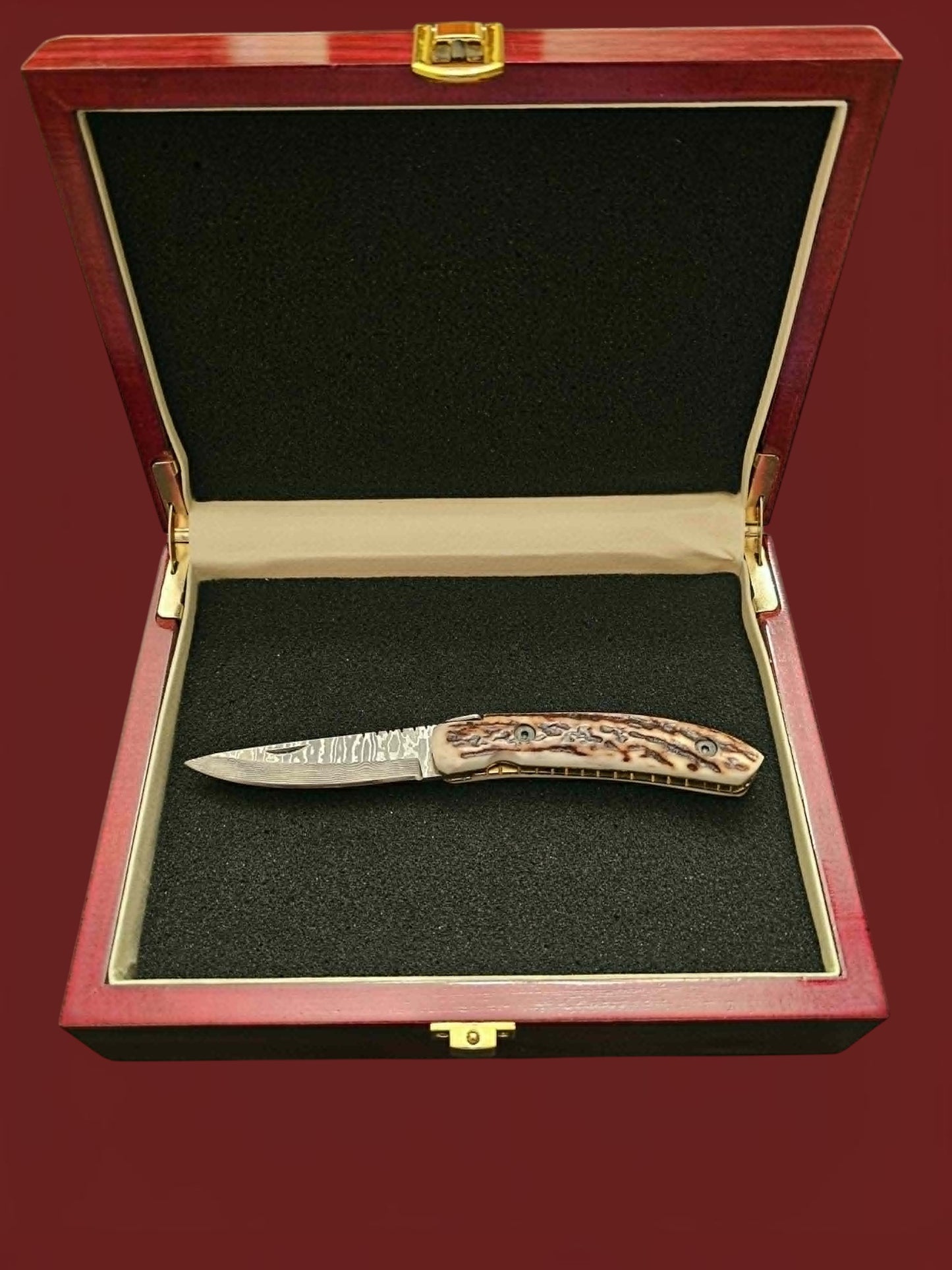 F092 Laguiole de Poche - Stainless Damascus & Horn