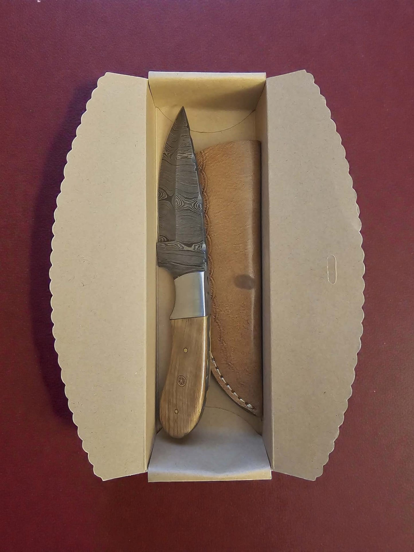 R002 - Χειροποίητο Skinner από Δαμασκηνό ατσάλι & Ξύλο ελιάς