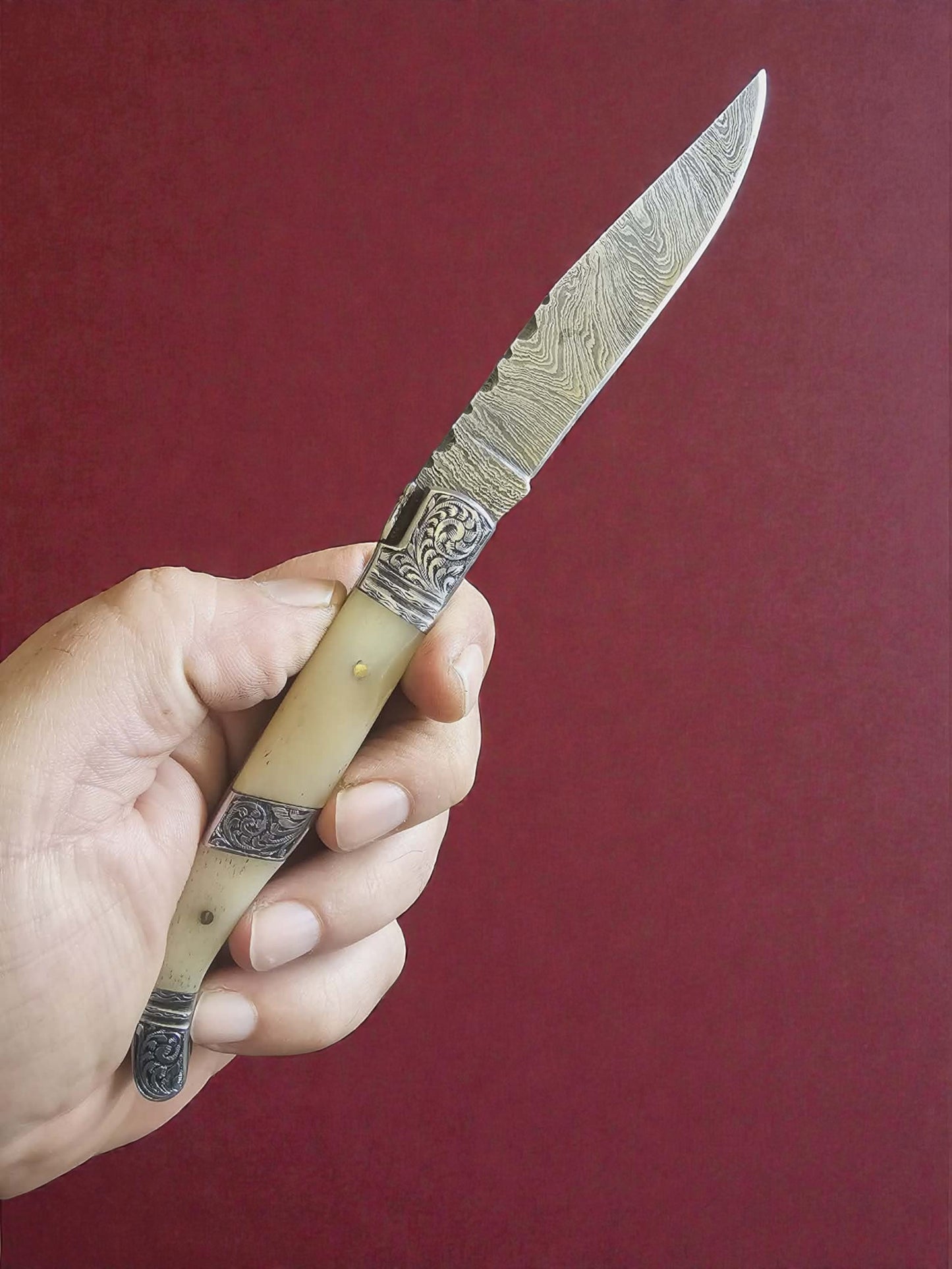 F036 - Χειροποίητο Laguiole Art Edition από Δαμασκηνό ατσάλι & Κόκκαλο καμήλας