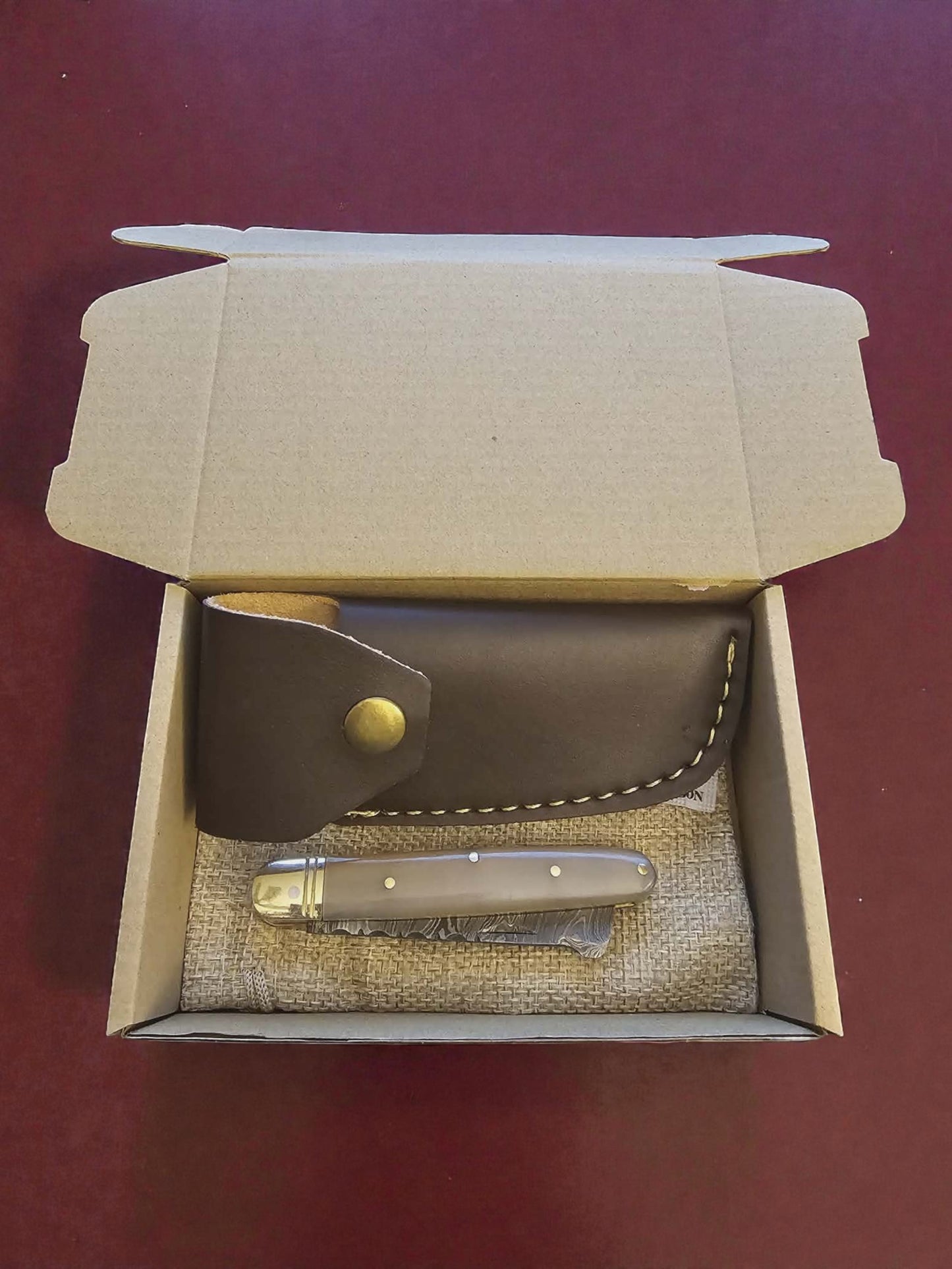 F003 - Χειροποίητο Sheepsfoot από Δαμασκηνό Ατσάλι & γυαλισμένο κέρατο κριαριού